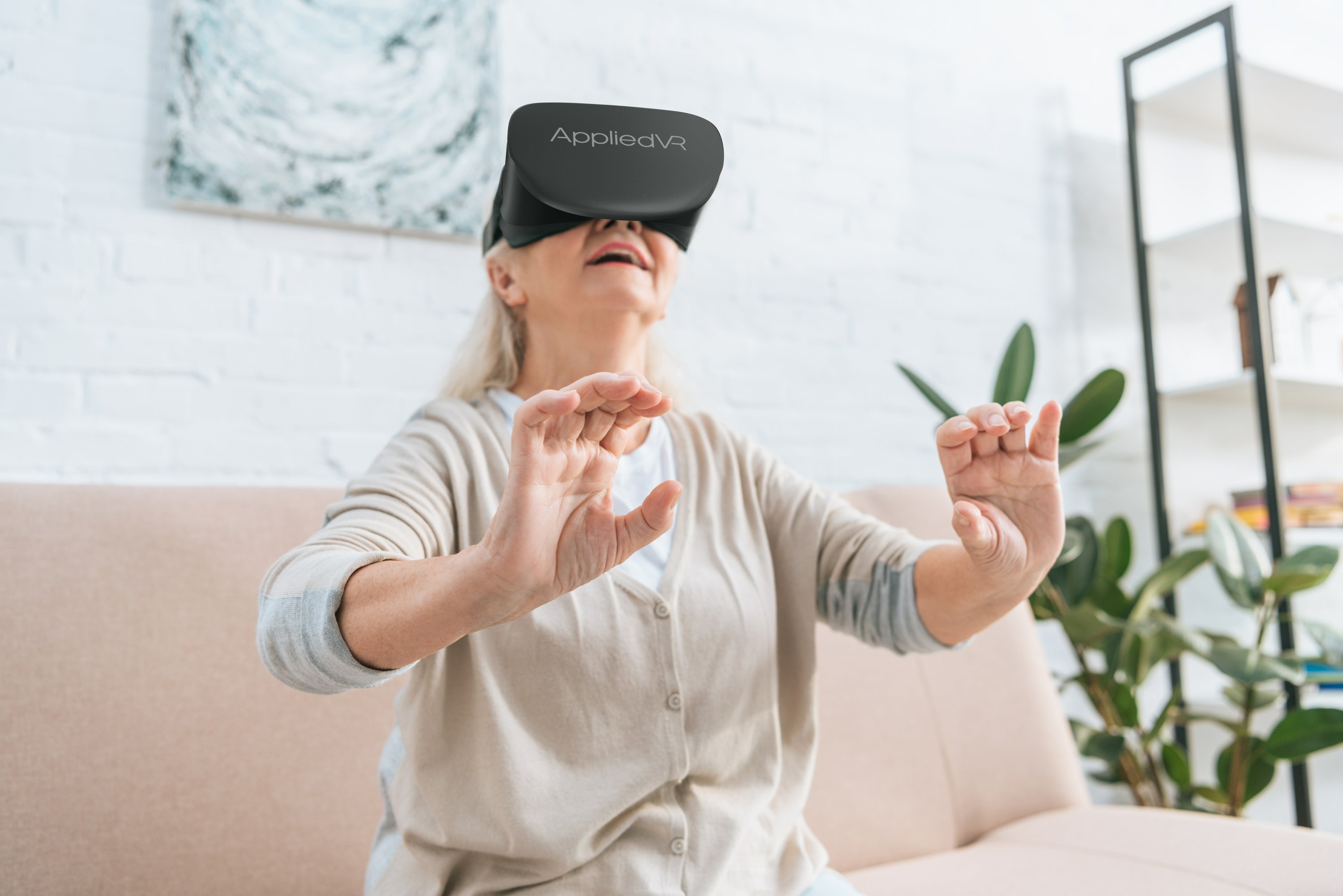 AppliedVR Completes Pivotal Trial Finding Virtual Reality Is a Holistic