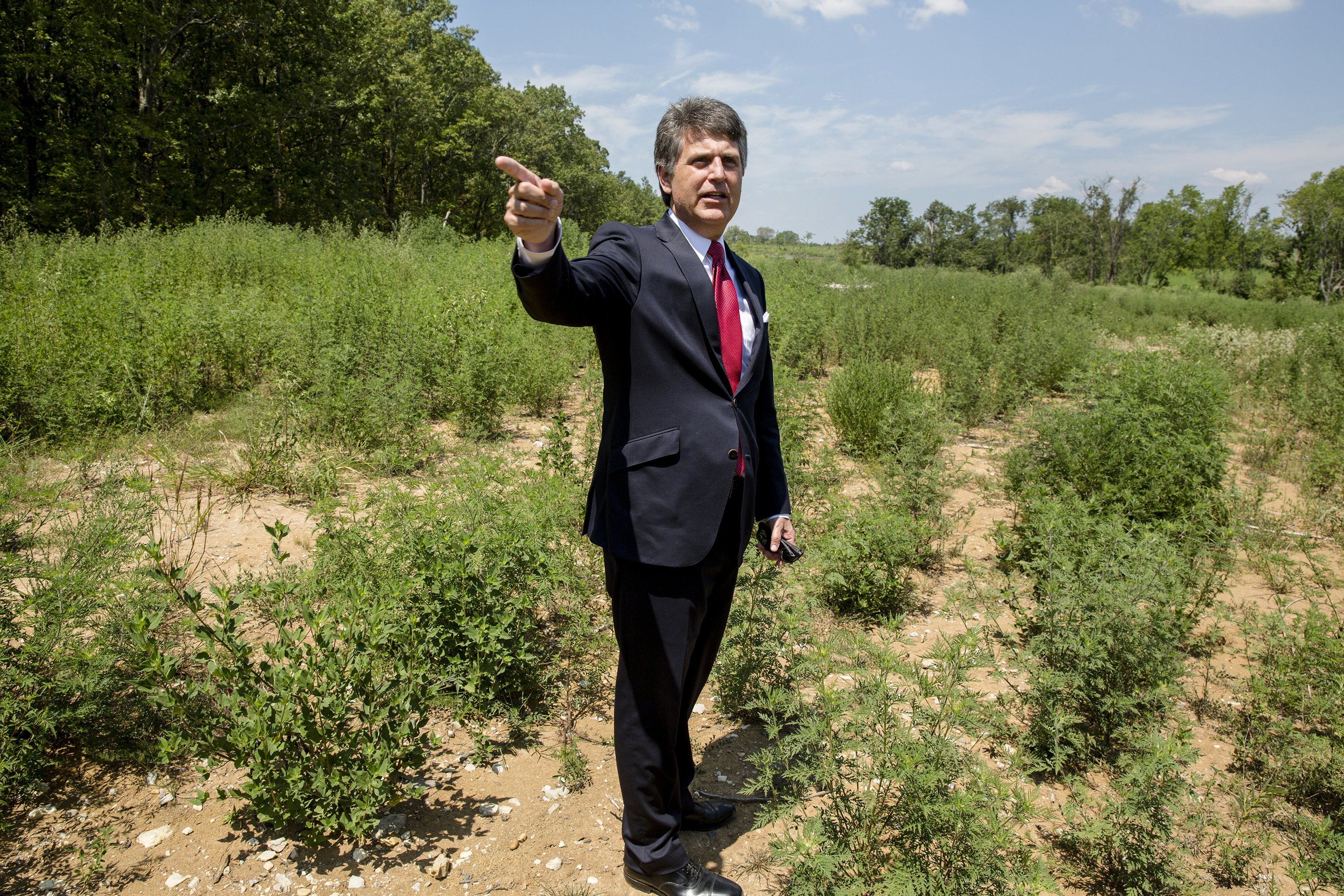 Chinese company abandons 1.8B Arkansas paper mill plan AP News