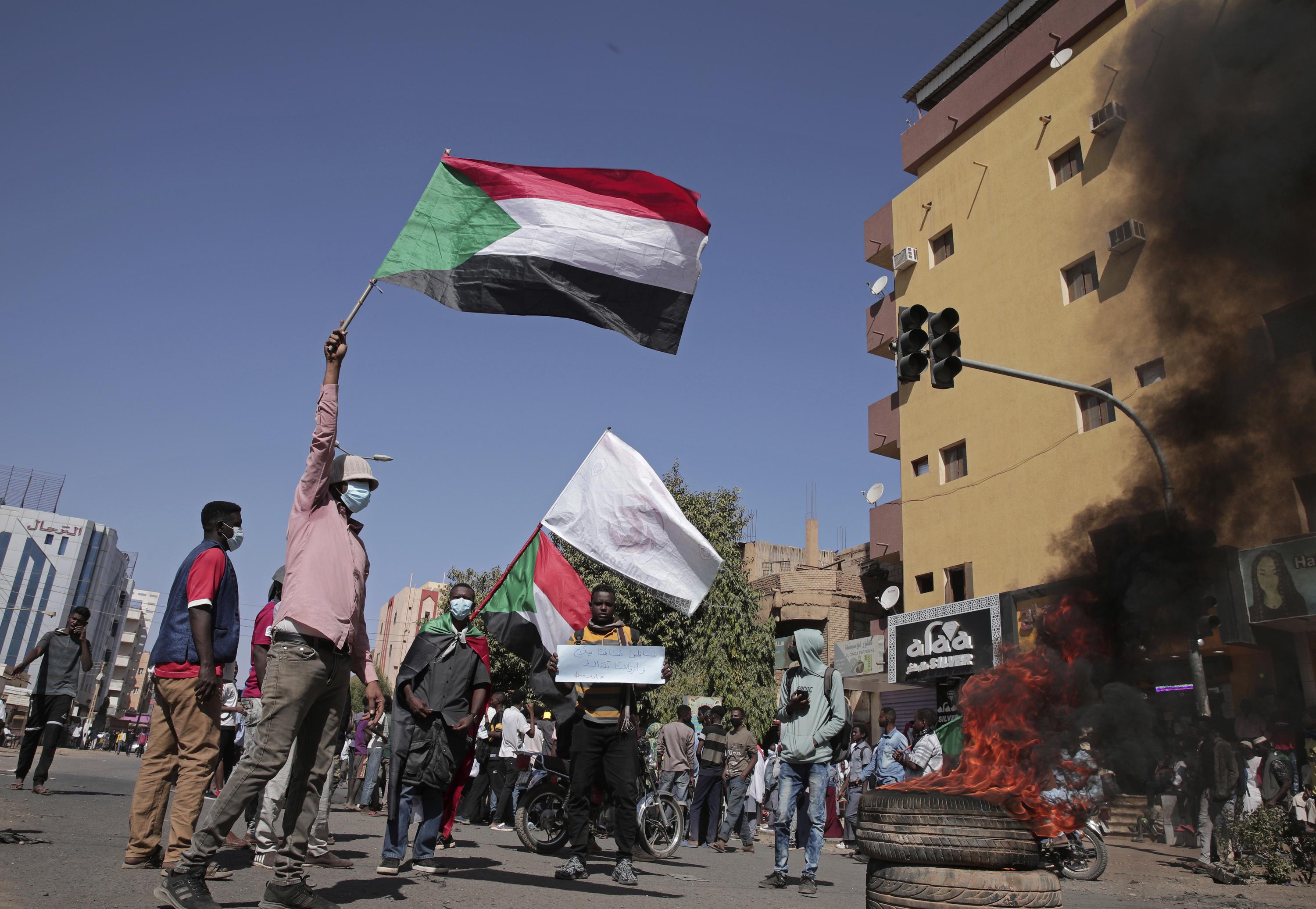 Anti Coup Protests In Sudan Amid Turmoil After Pm Resigns Ap News