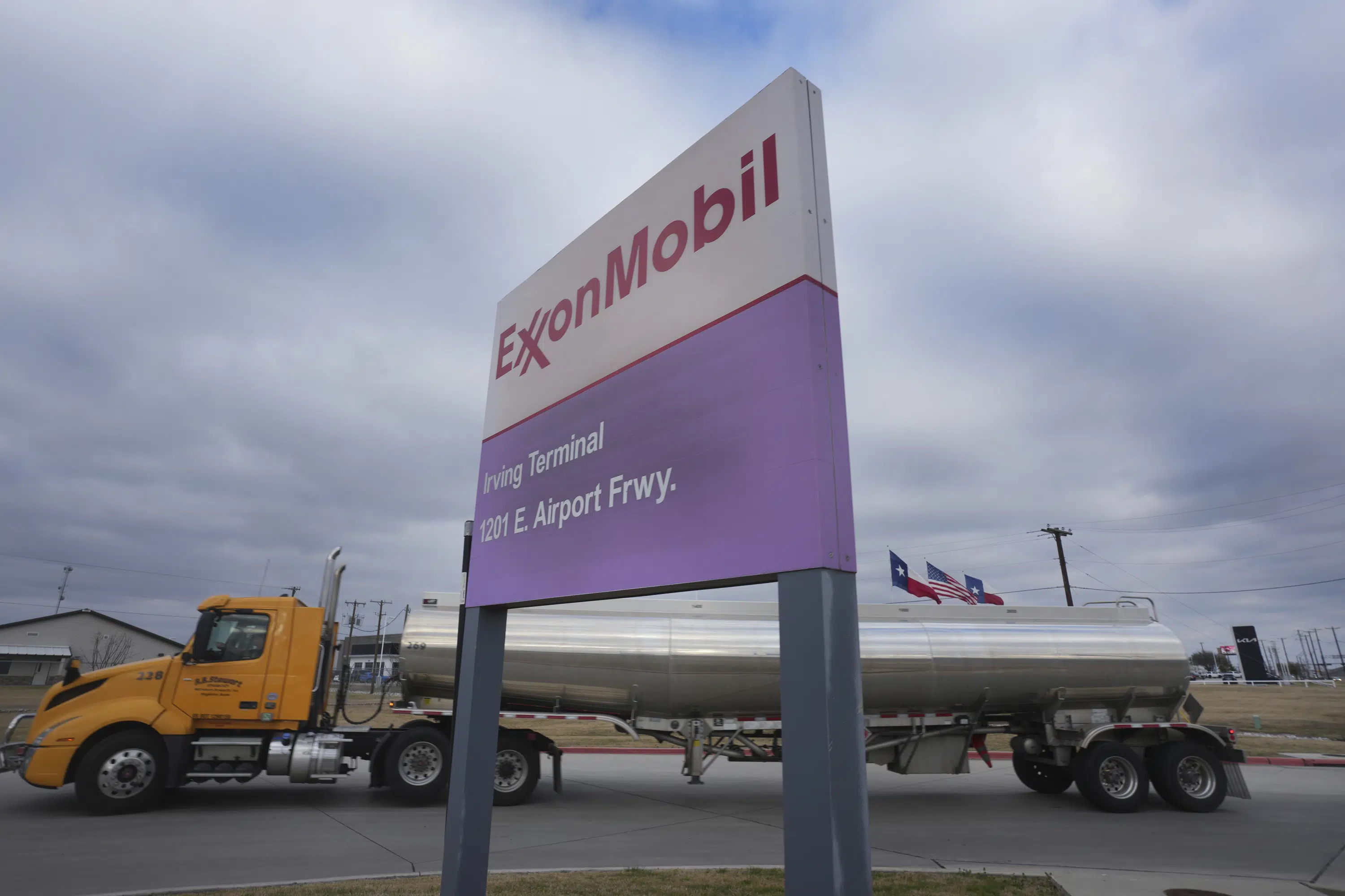 Les bénéfices d’Exxon à un niveau record en 2022 alors que les prix de l’énergie ont grimpé en flèche Les bénéfices d’Exxon à un niveau record en 2022 alors que les prix de l’énergie ont grimpé en flèche