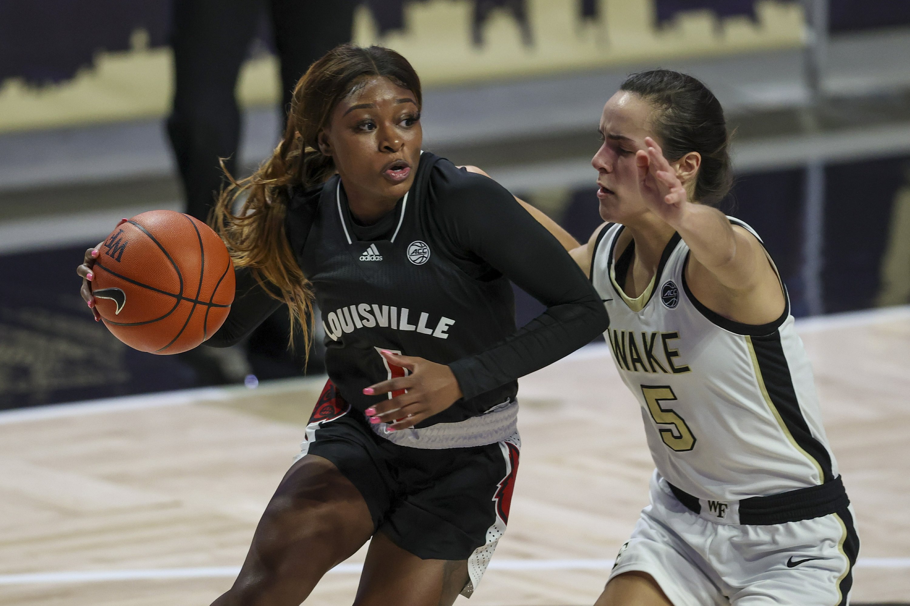 Louisville leads the women’s top 25, South Carolina and occupies the 2nd position