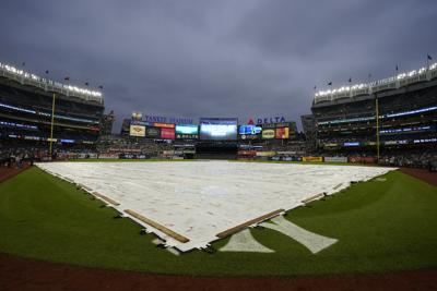 what network is yankees game on tonight