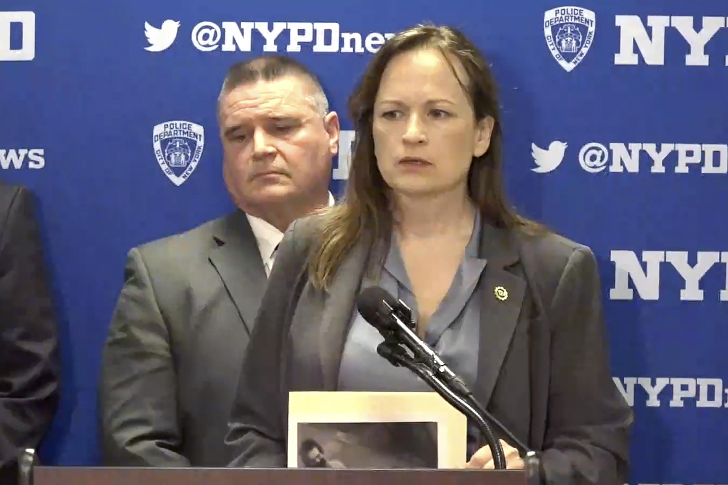 Suspect arrested in death of woman found in duffel bag AP News