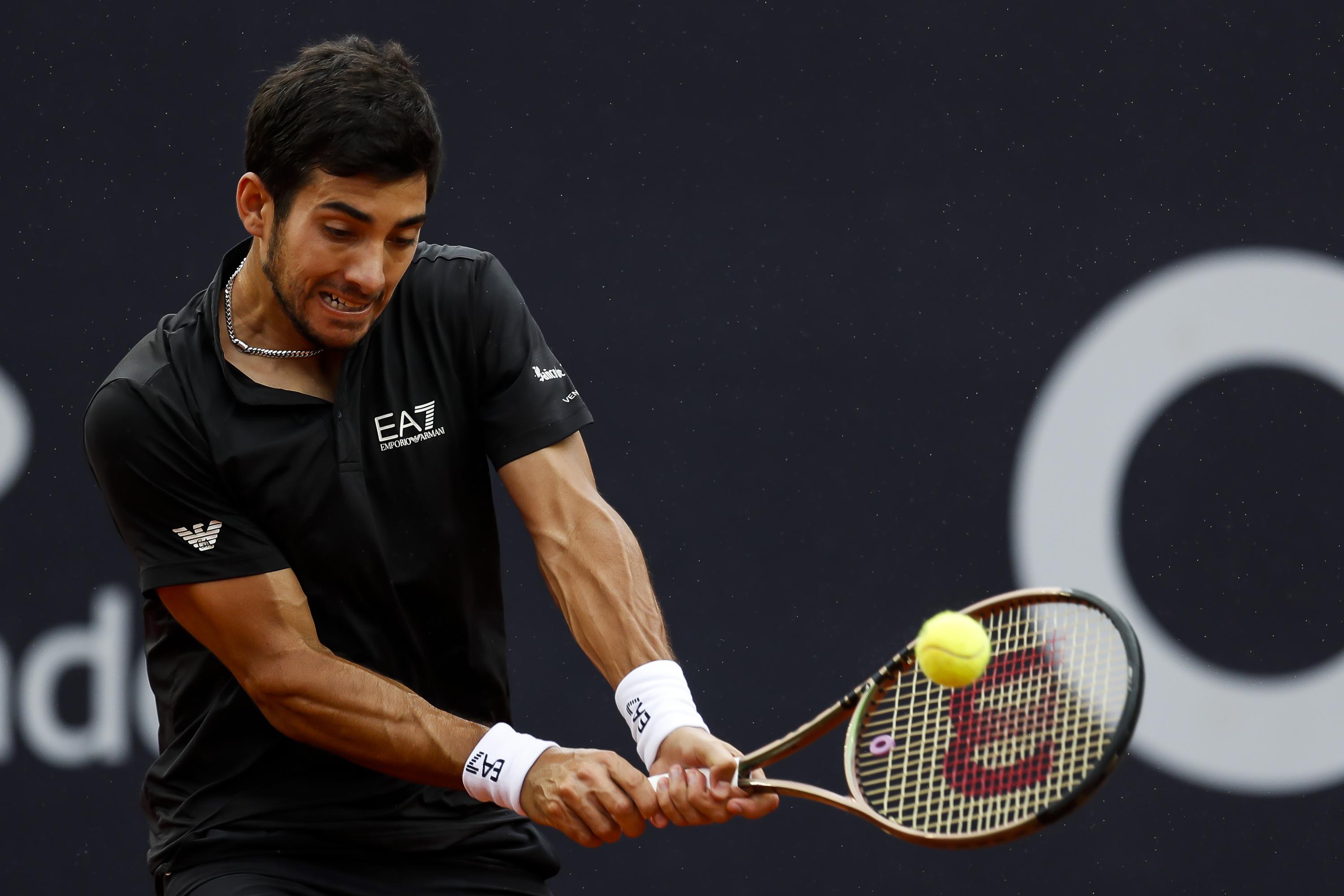 Veterano Verdasco avanza en Rio Open;  5. Garín de semillas fuera