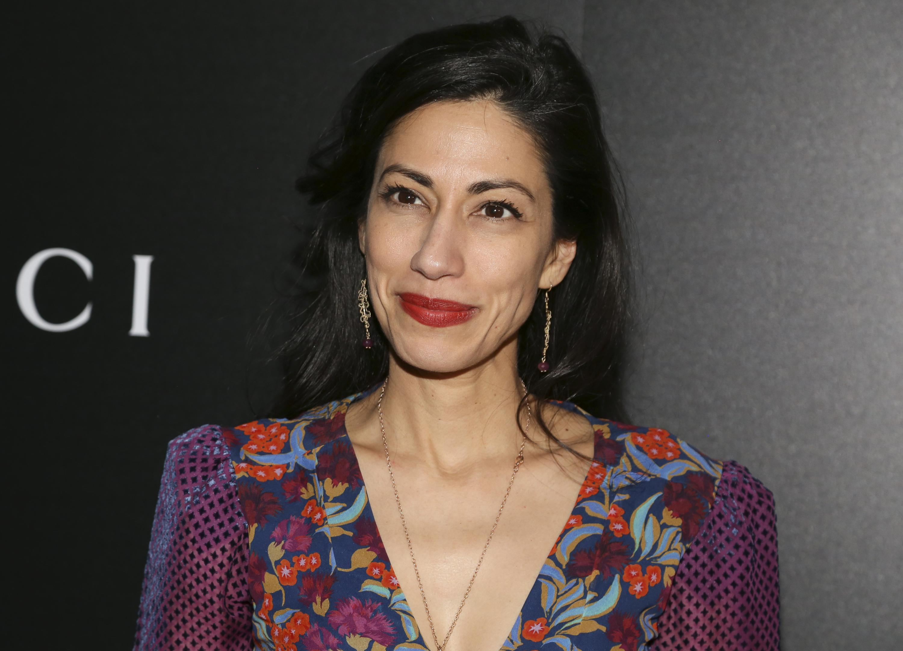 Huma abedin age