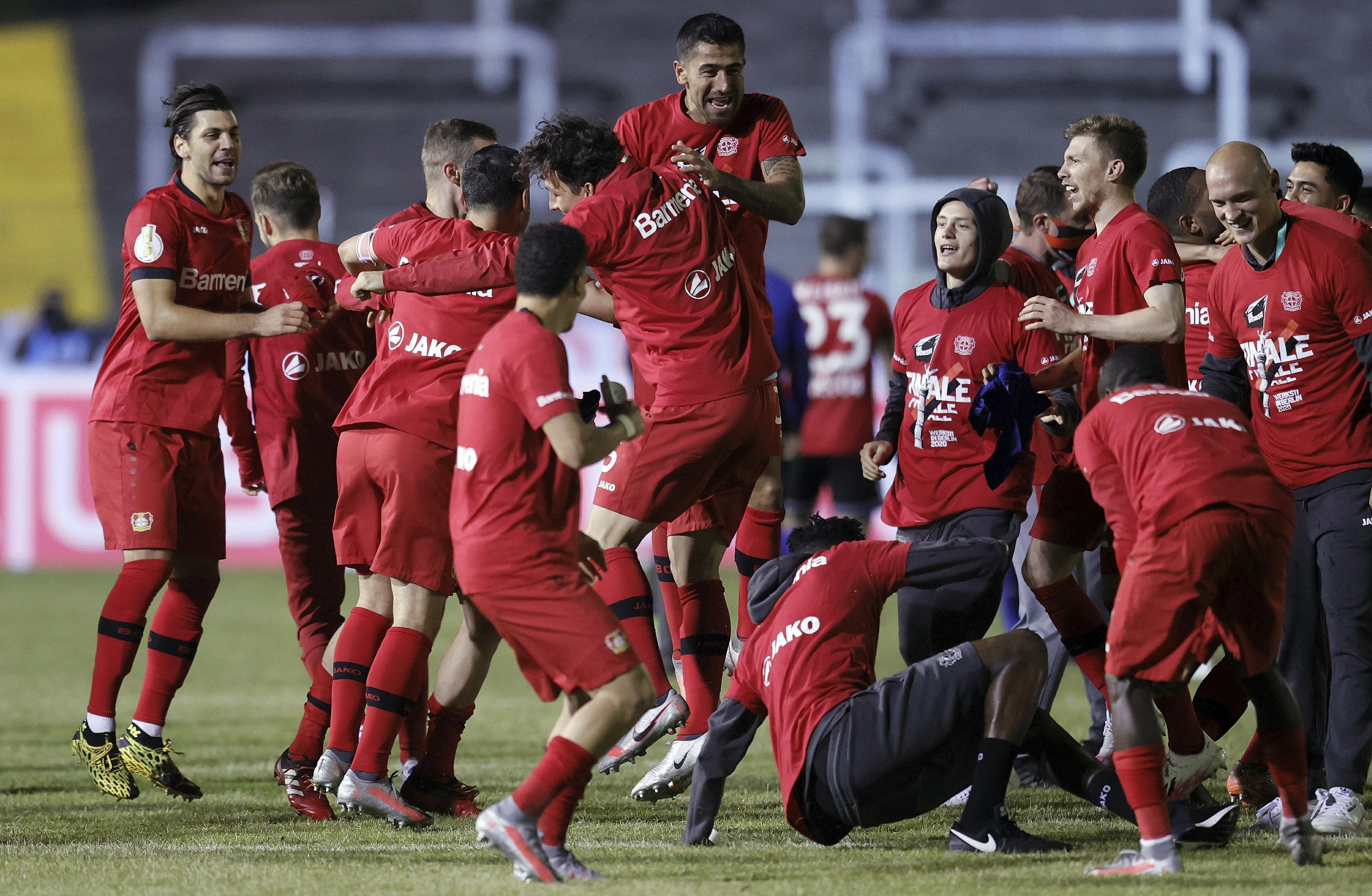 Leverkusen, a final de Copa de Alemania; vence a Saarbrücken AP News