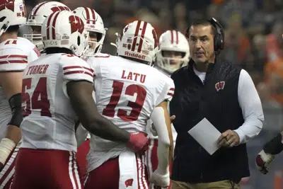 Wisconsin adds Haynes, Hitschler, Scruggs to defensive staff | AP News