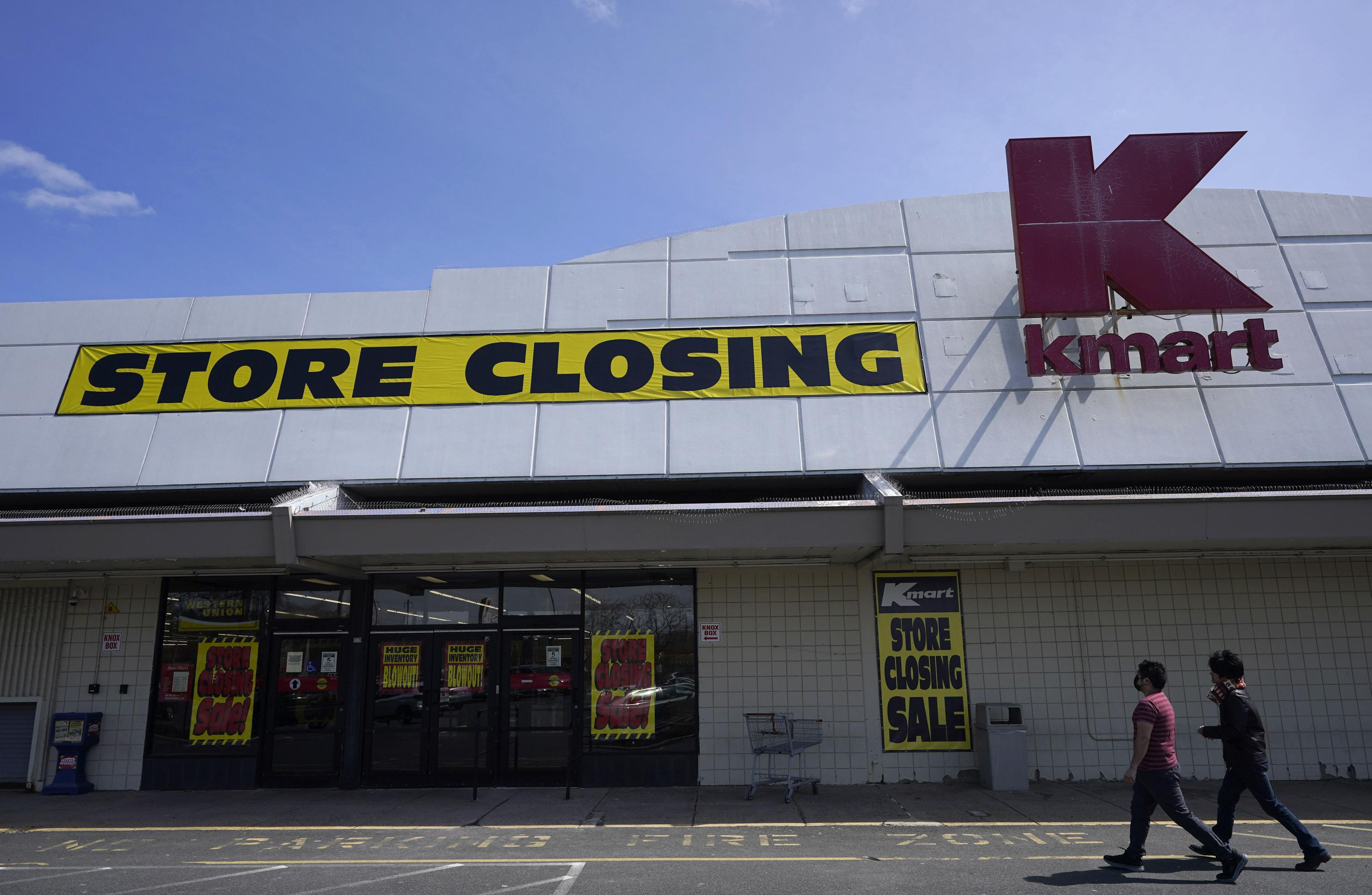 Once A Retail Giant Kmart Nears Extinction After Closure AP News