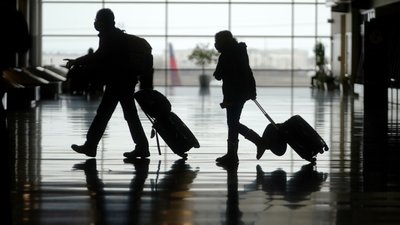 US air travel rises to highest levels 