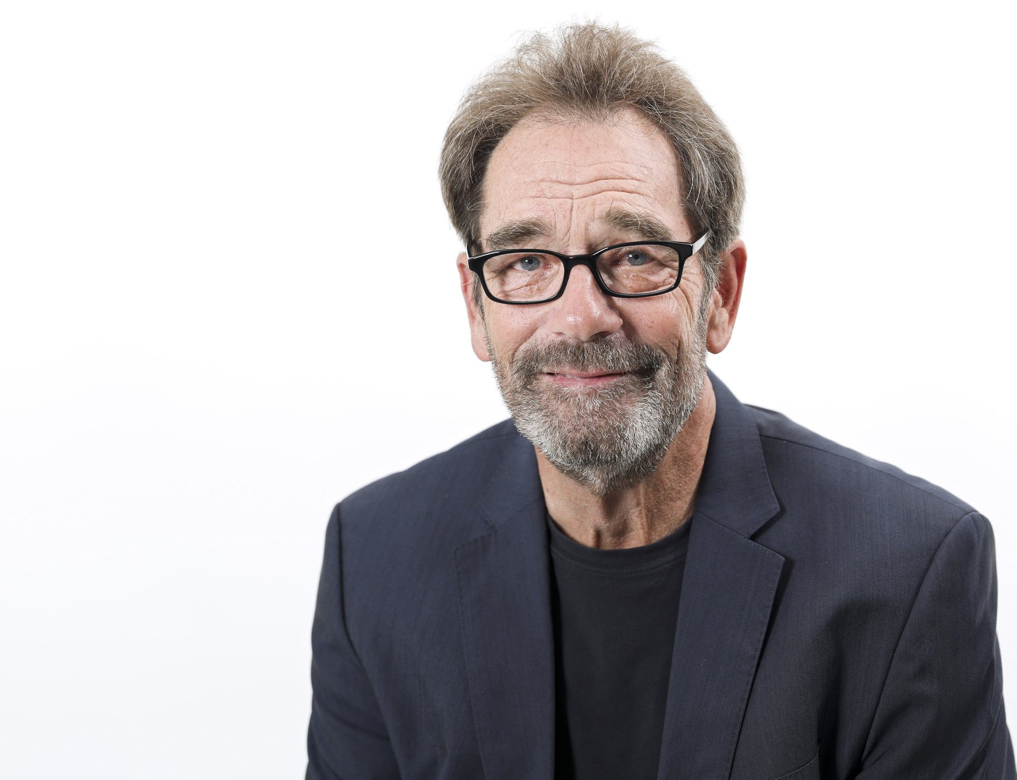 Huey Lewis Pushes Past Hearing Pain To Keep Making Music Huey Lewis Pushes Past Hearing Pain To Keep Making Music