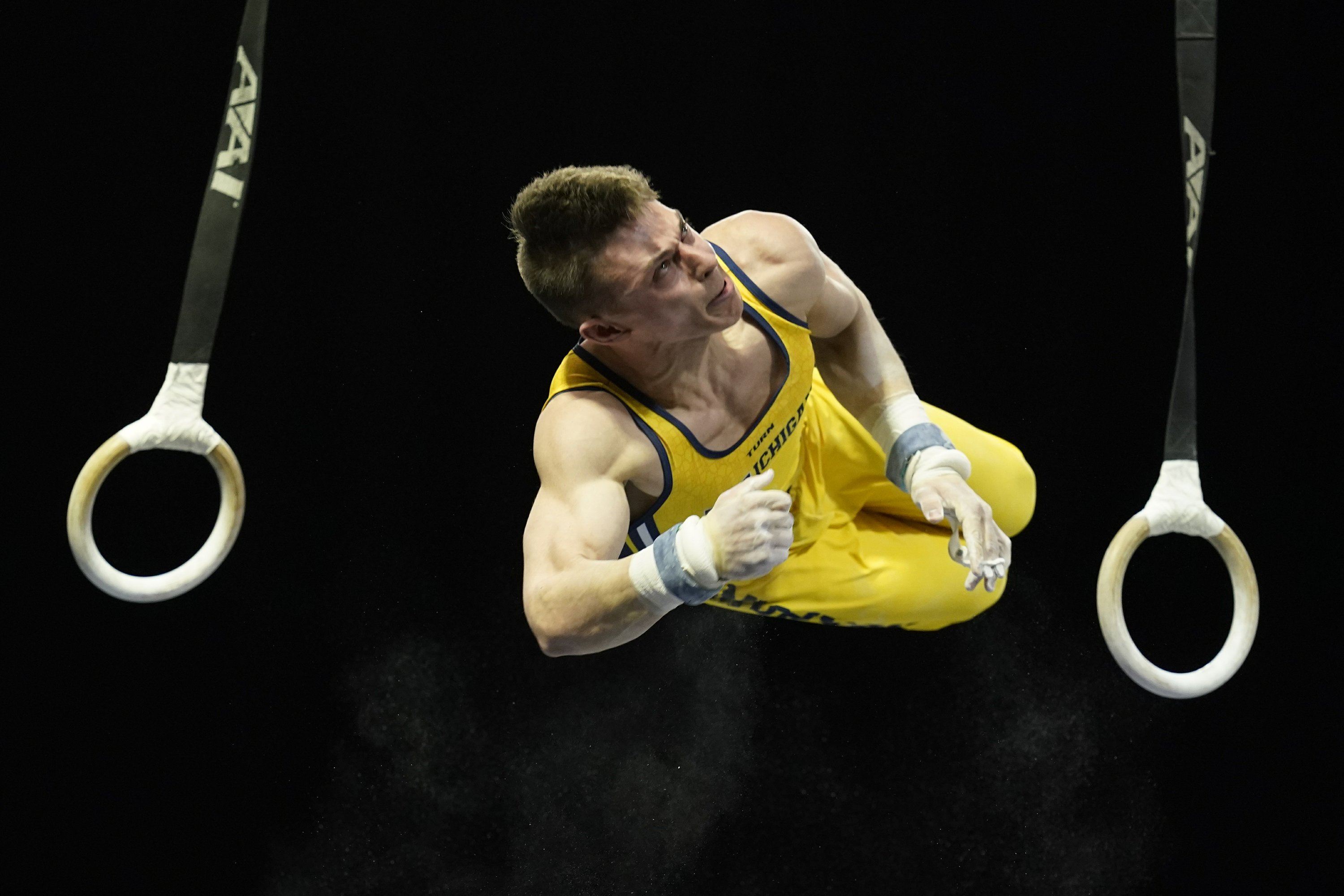 U.S. men lock in first Olympic gymnastics team medal in 16 years - KTVZ