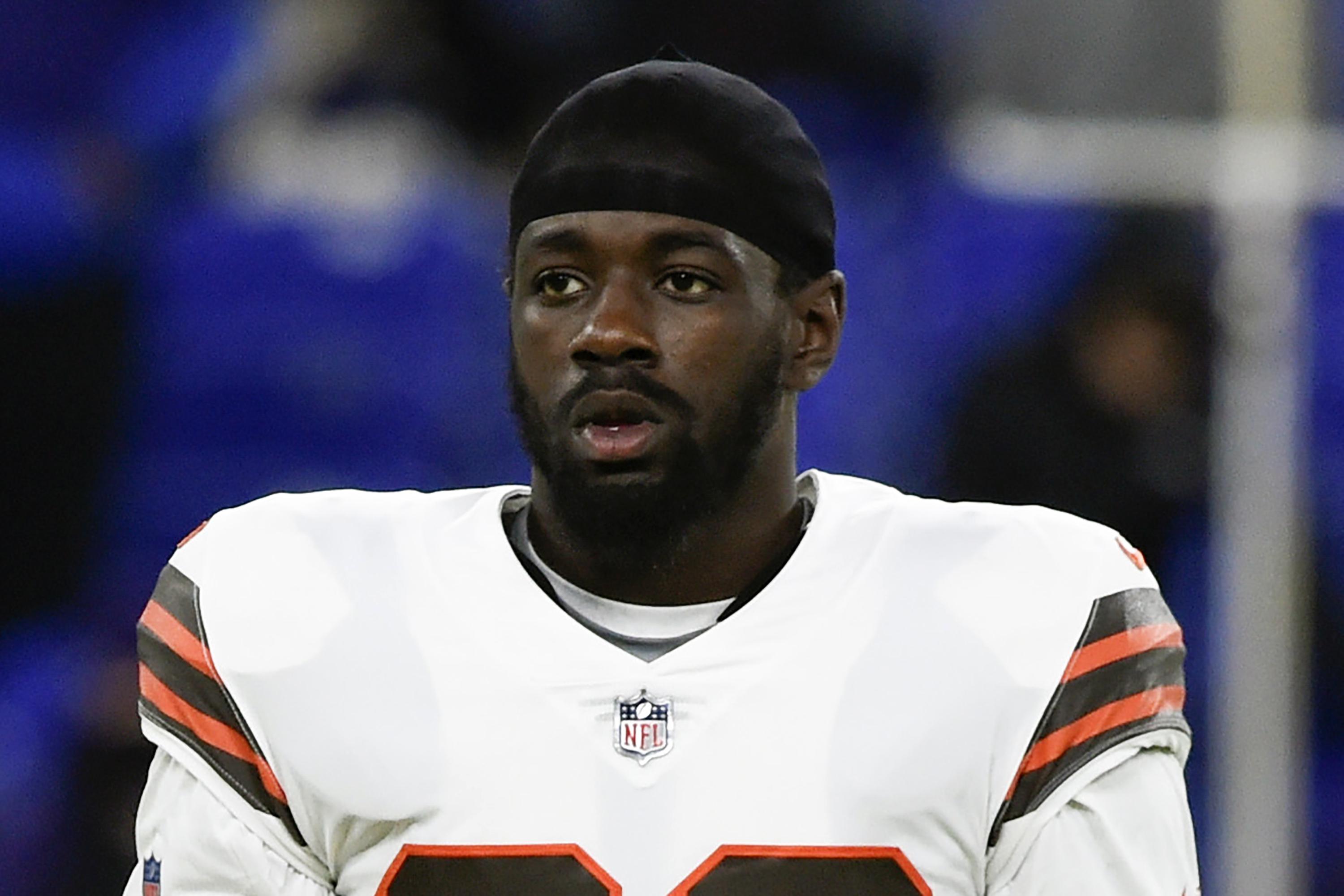 man-charged-in-death-of-browns-lb-owusu-koramoah-s-brother-ap-news