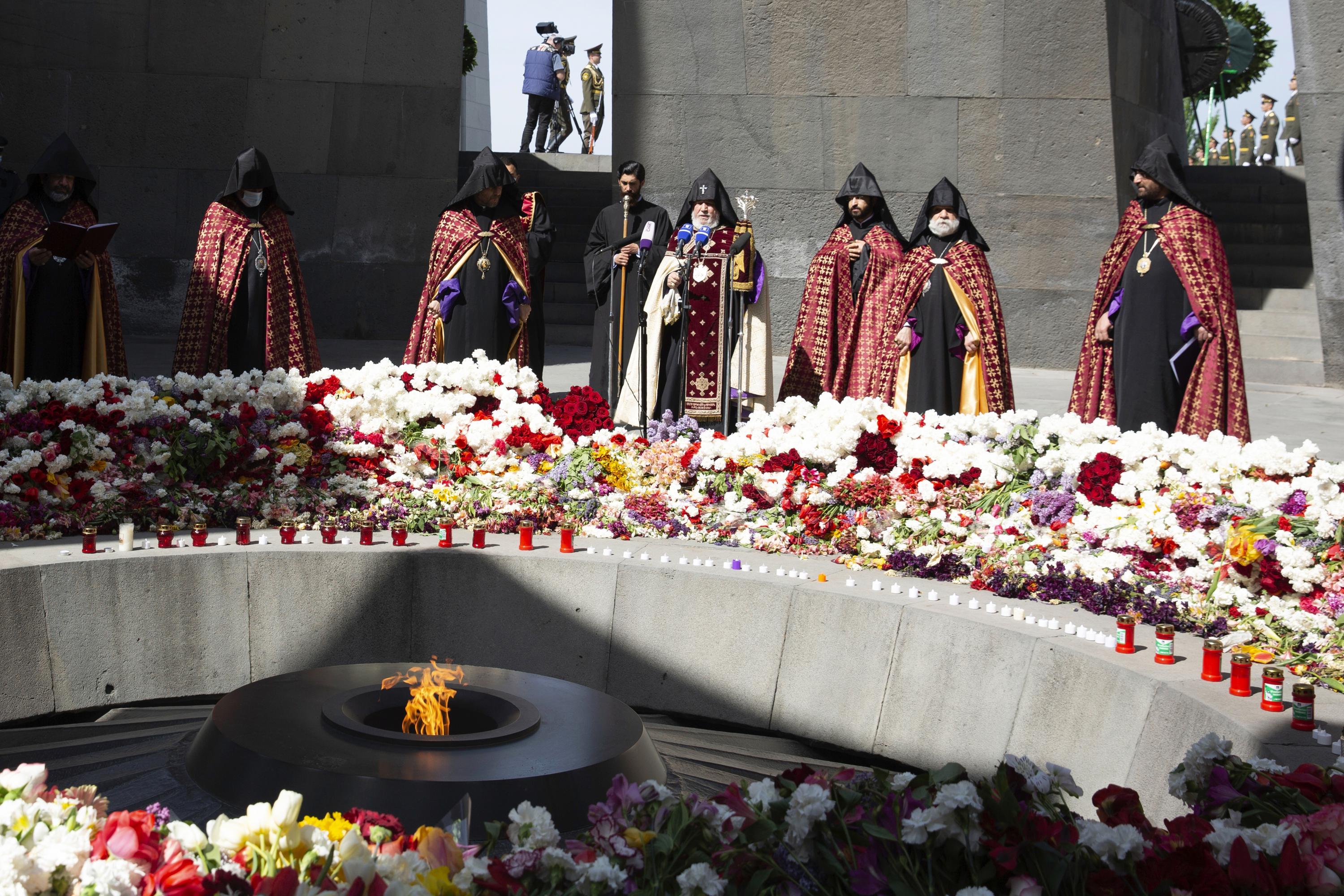 Armenian leader praises Biden s genocide recognition AP News