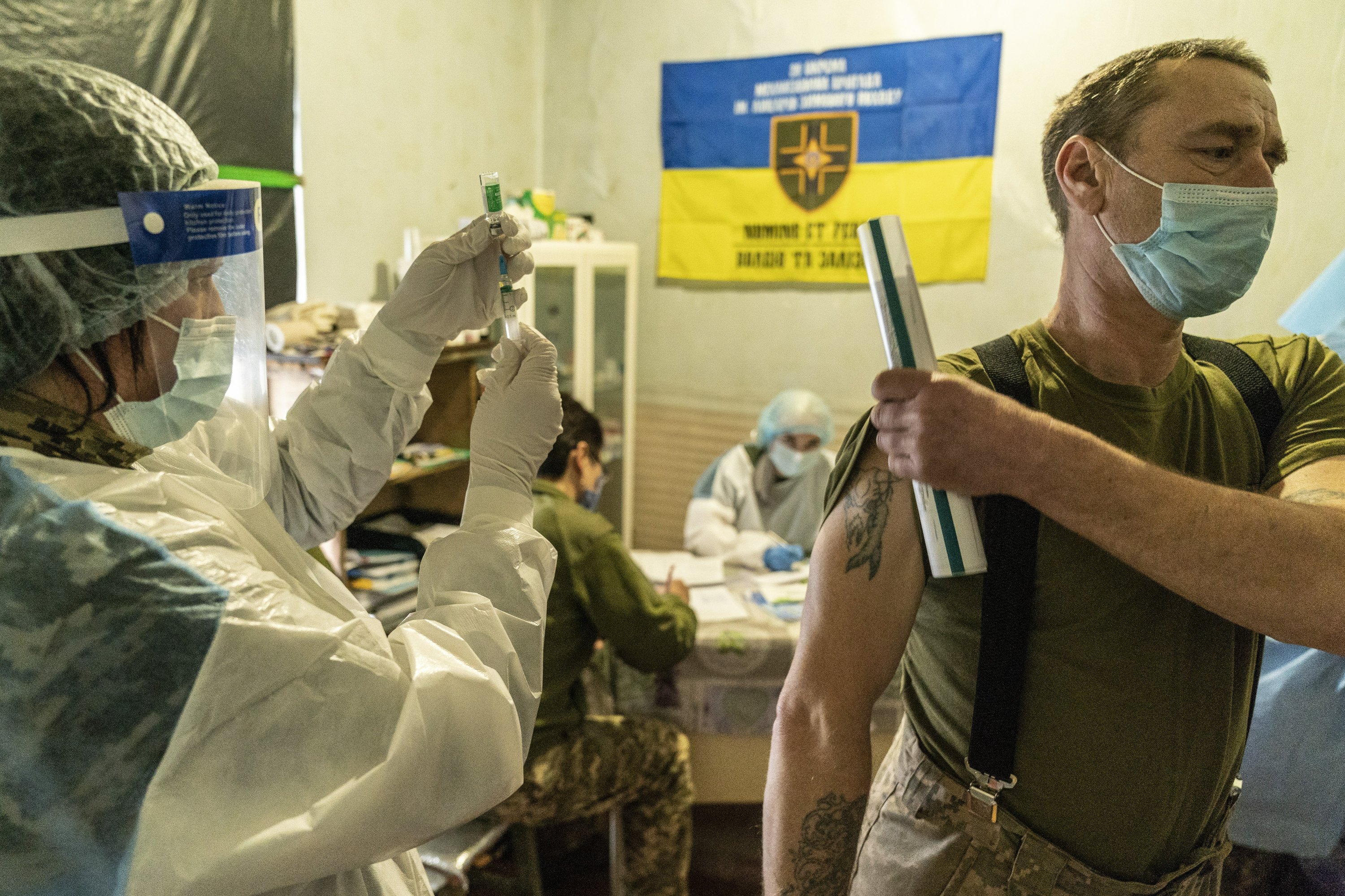 Broad resistance to vaccines undermines Ukraine’s fight against COVID-19