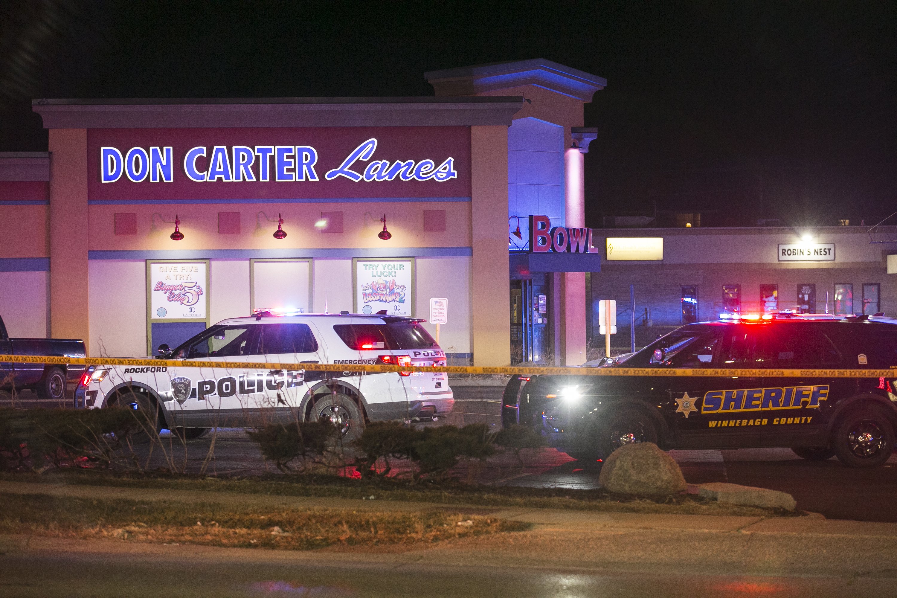 Shooting at Illinois bowling alley leaves 3 dead, 3 injured AP News