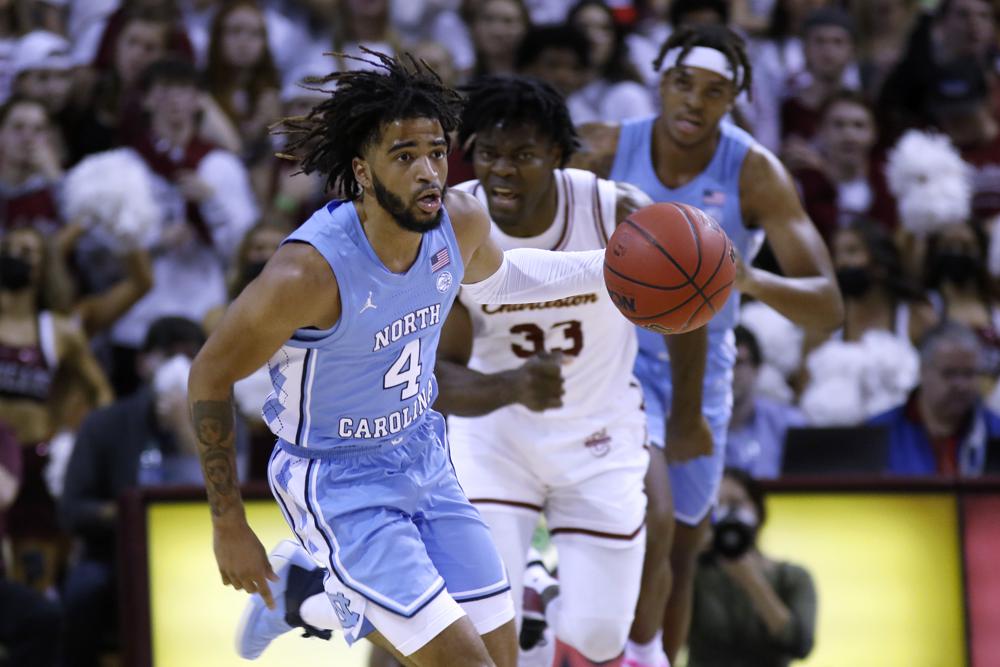 Armando Bacot rallies No. 18 North Carolina past Charleston 94-83