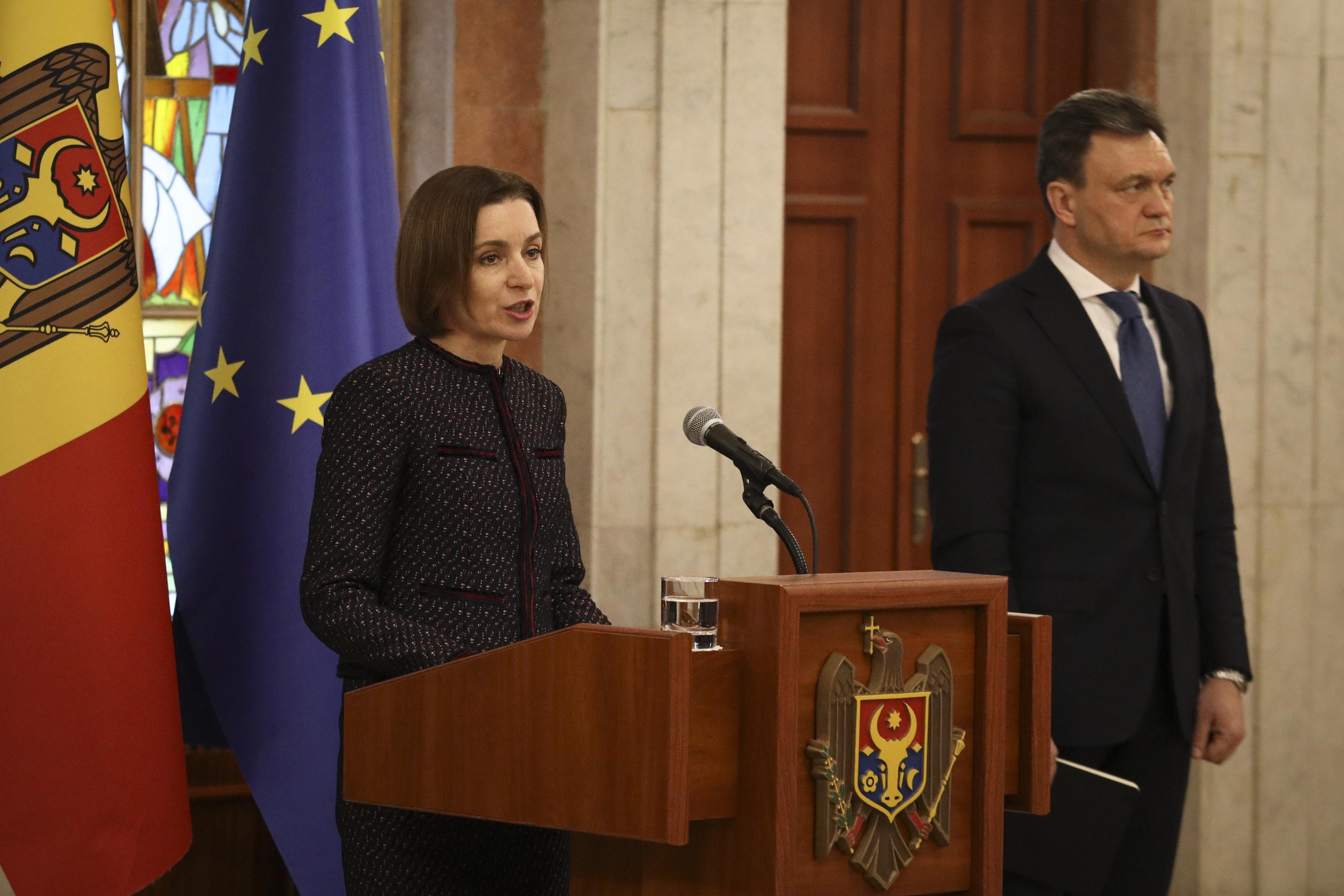 op-ed-twitchy-business-joe-biden-meets-with-moldovan-president-maia