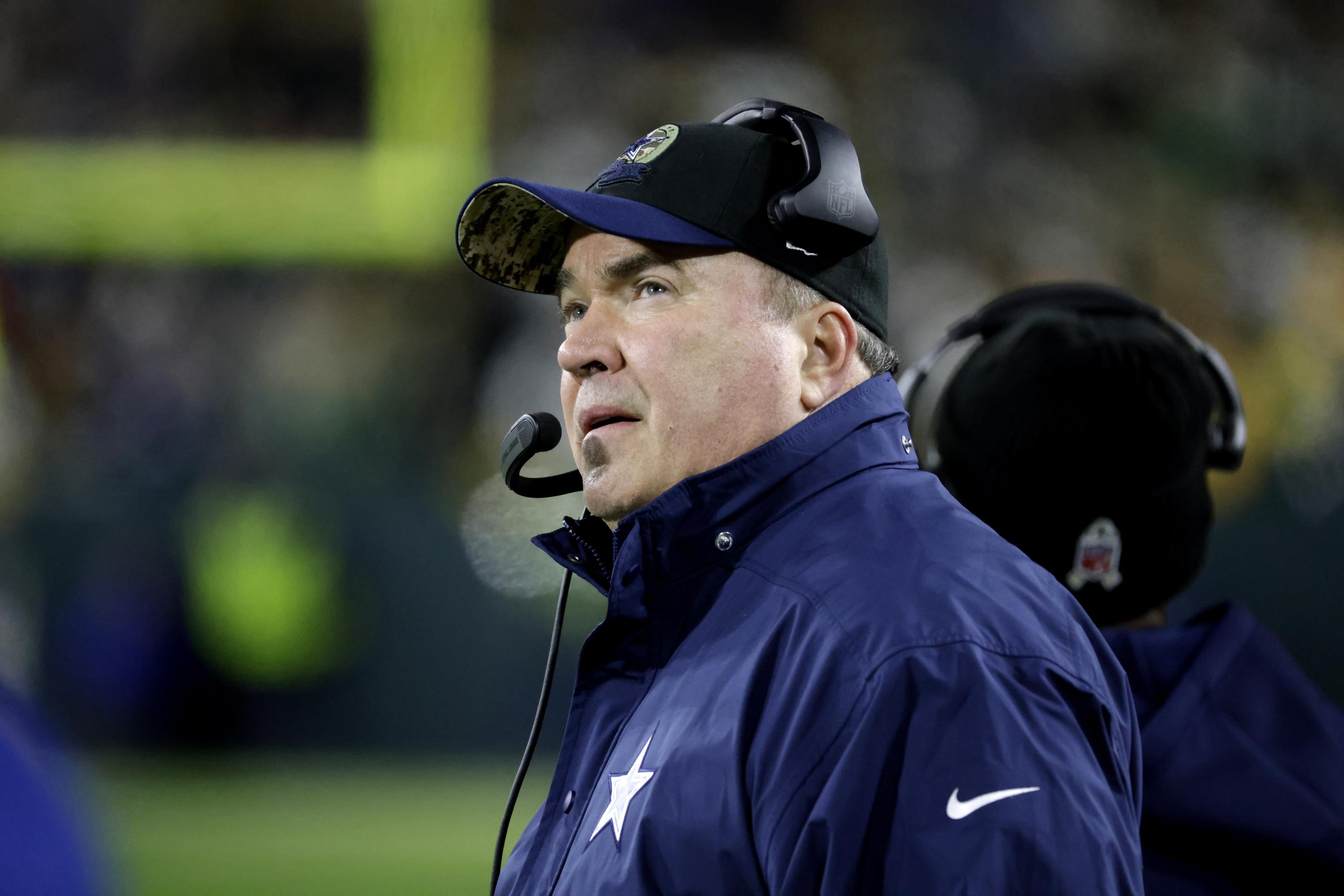 In return to Green Bay, McCarthy's 4th-down call goes wrong | AP News In return to Green Bay, McCarthy's 4th-down call goes wrong | AP News