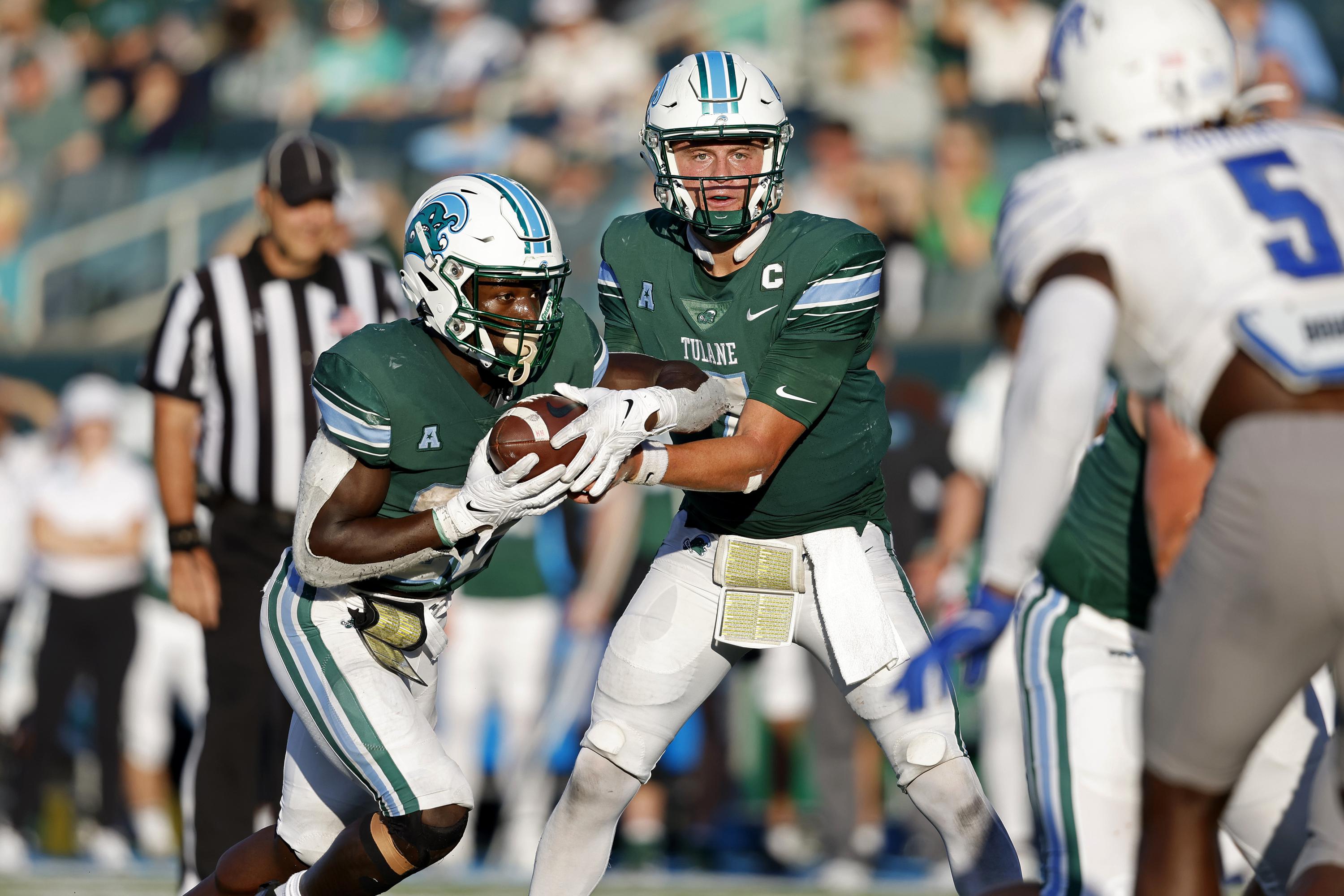 History, high stakes surround No. 16 Tulane vs. No. 22 UCF AP News
