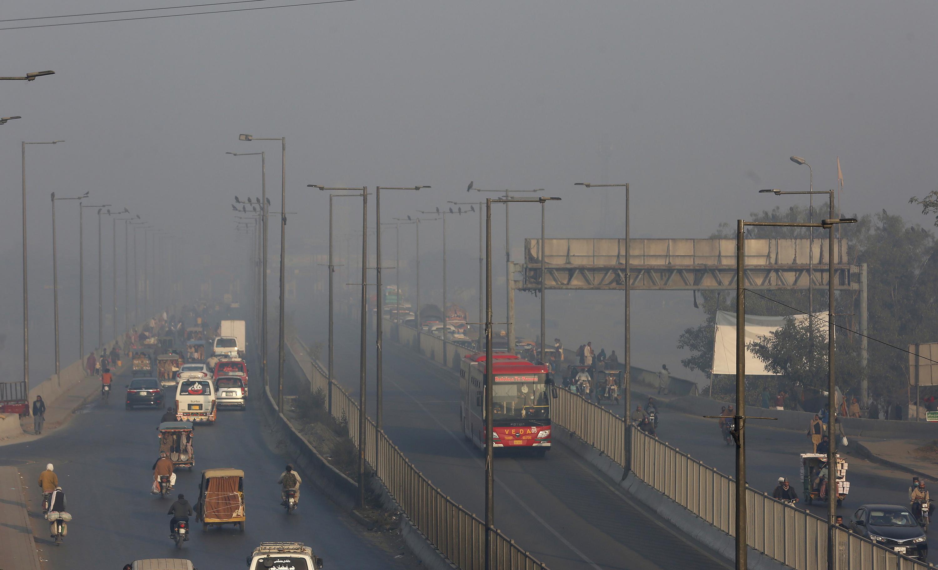 pollution in lahore essay