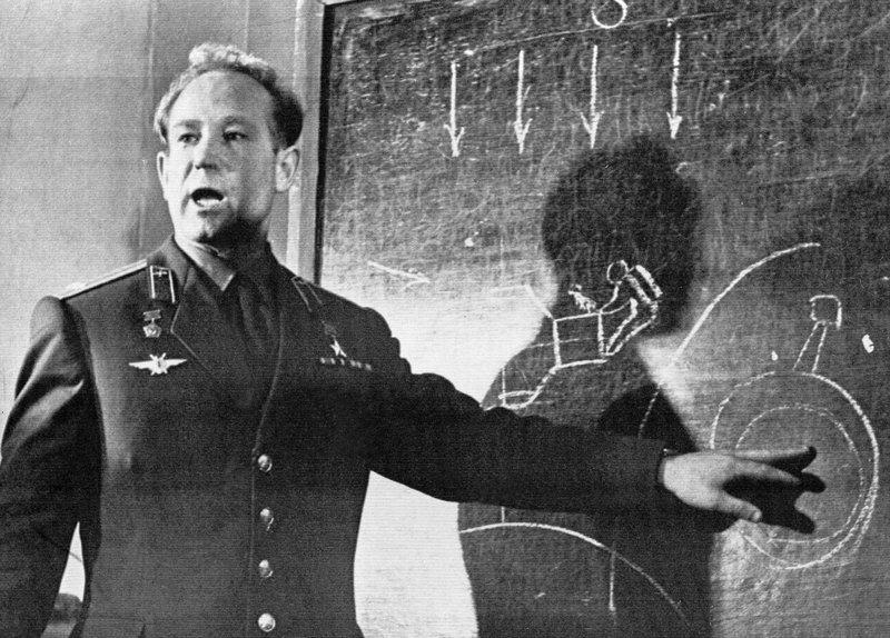 Alexei Leonov 1st Human To Walk In Space Dies In Moscow Alexei Leonov 1st Human To Walk In Space Dies In Moscow