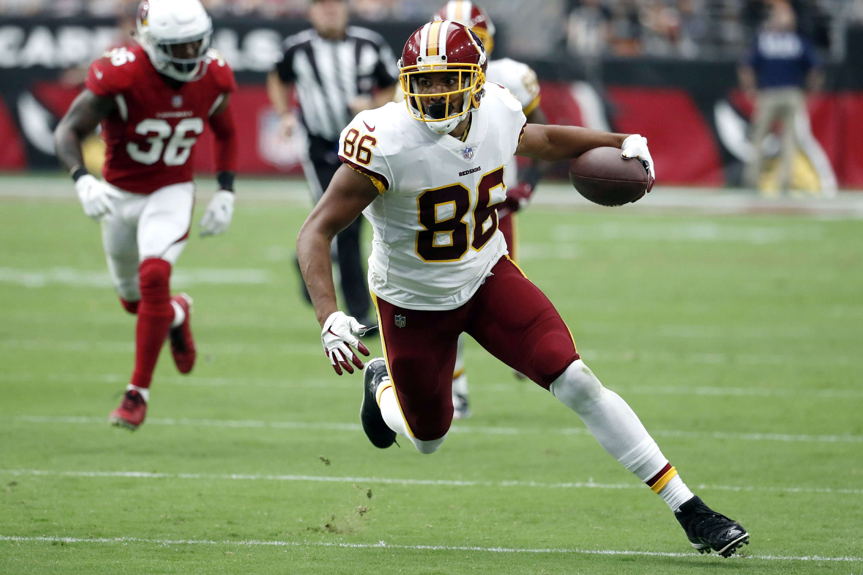 49ers agree to 1-year deal with TE Jordan Reed