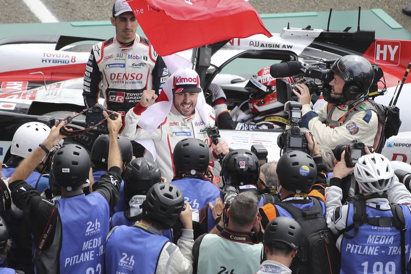 alonso 24 hours le mans