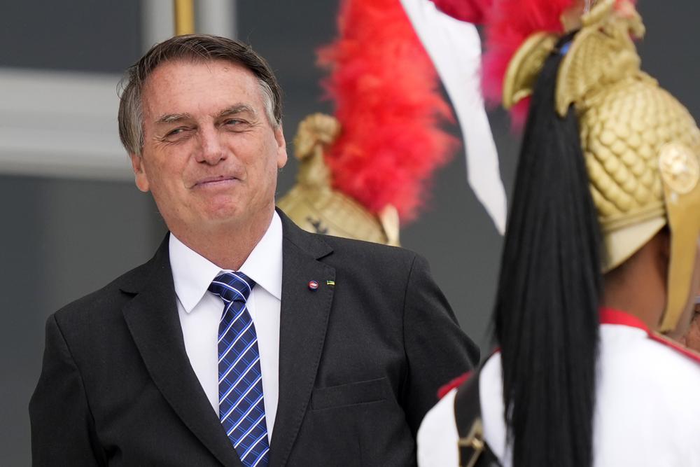 Brazil Senate report urges charging Bolsonaro over pandemic