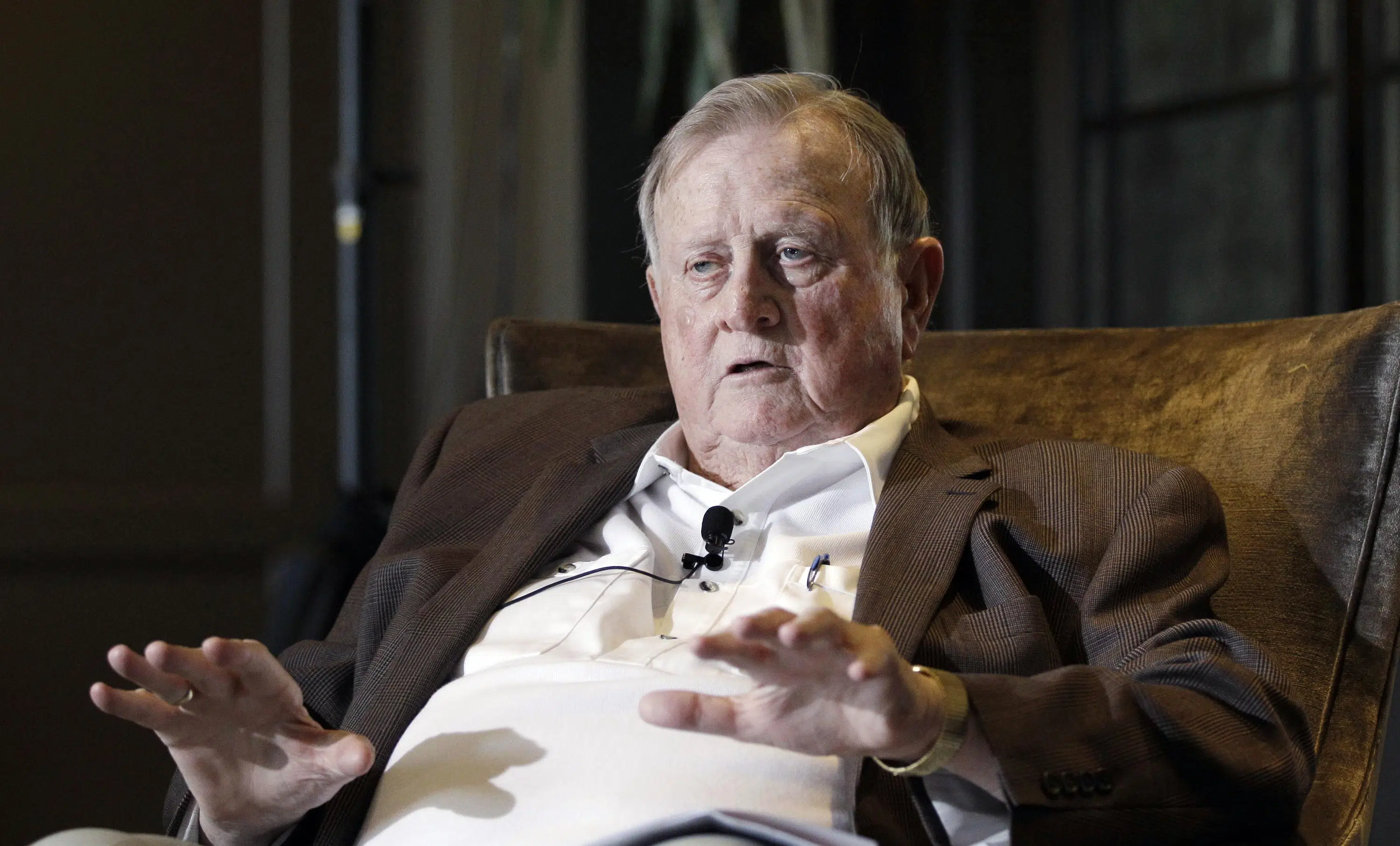 Former NBA, NFL team owner, businessman Red McCombs dies