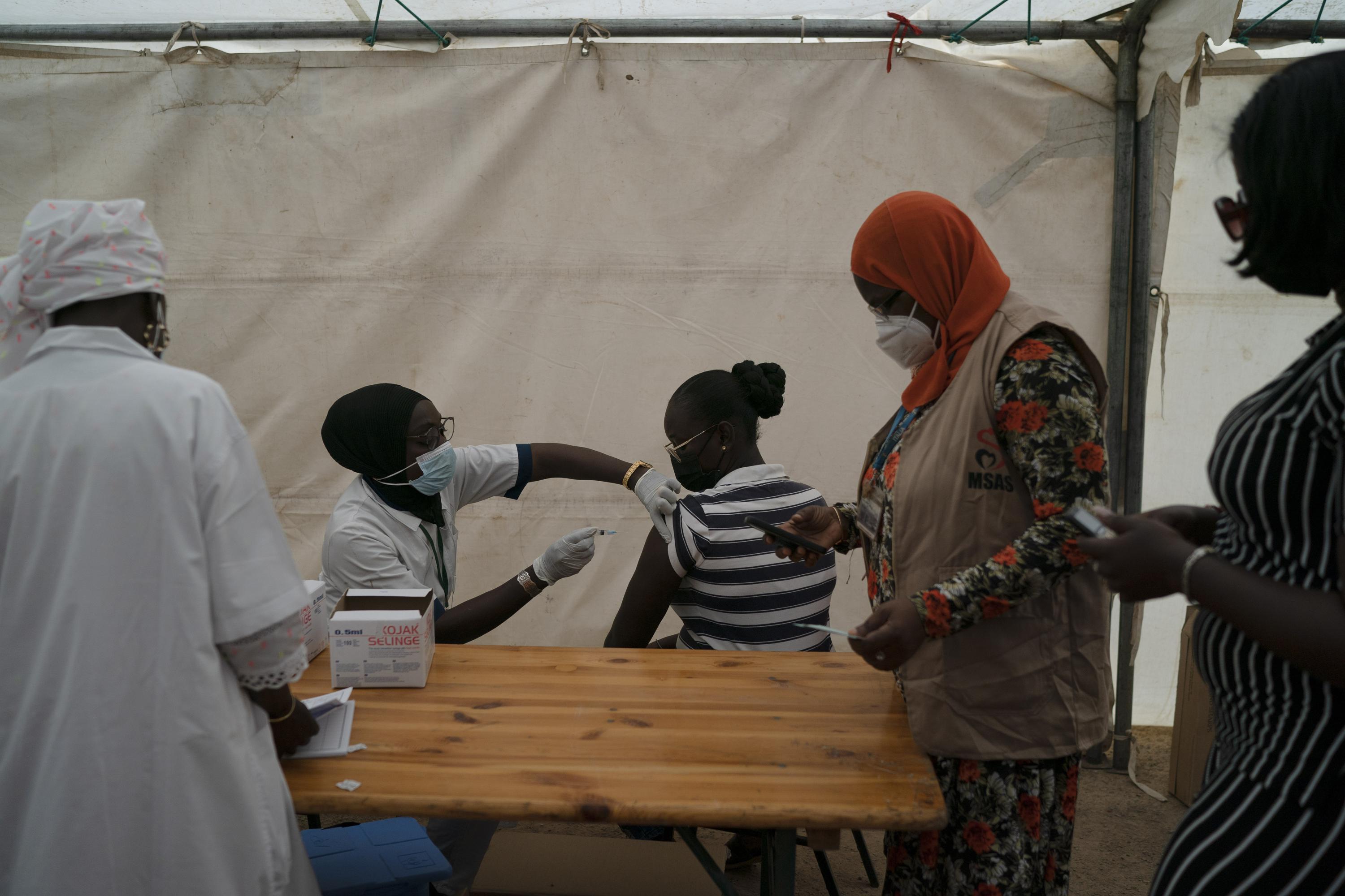 West African health officials race to vaccinate