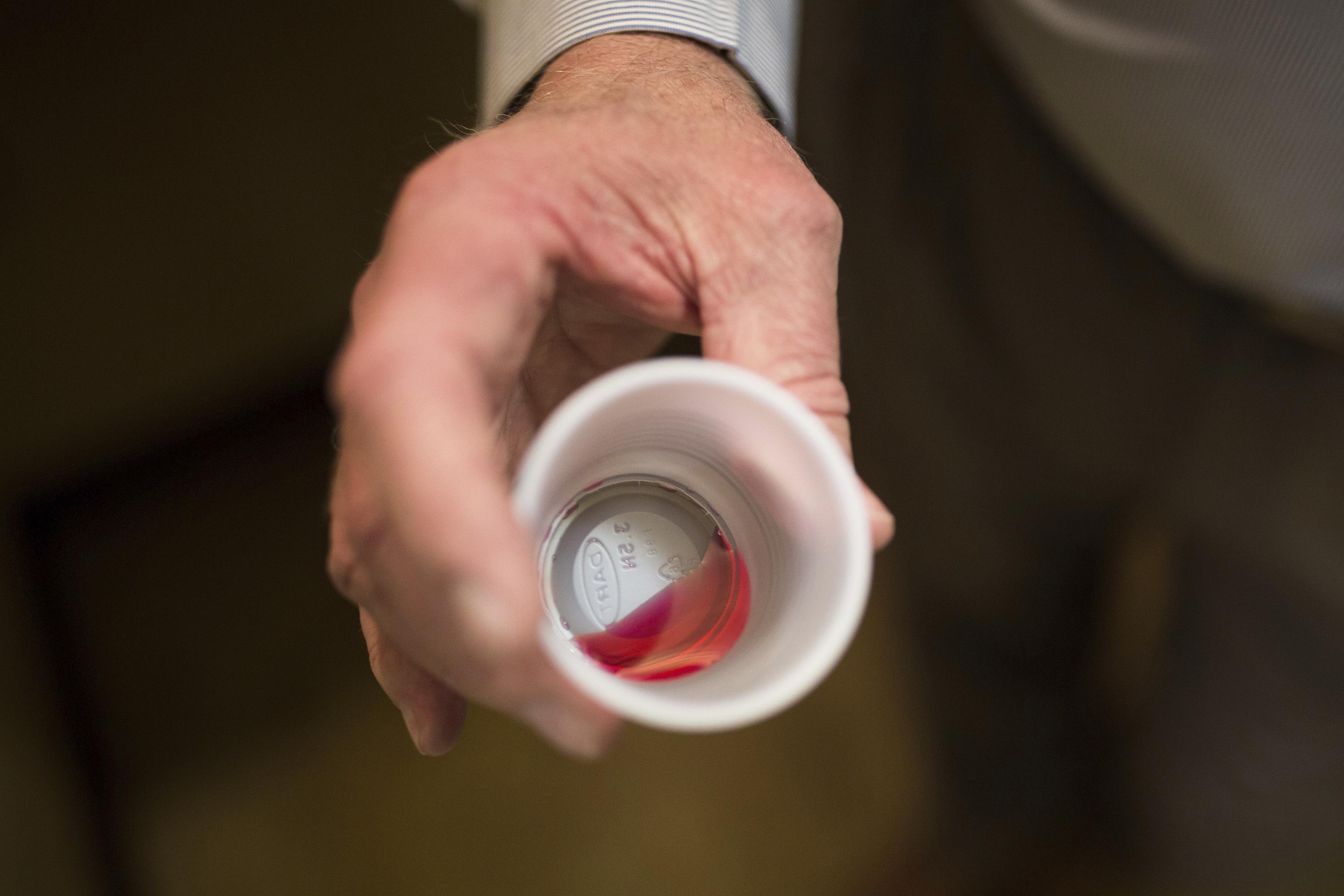 Relaxed methadone rules appear safe, researchers find AP News