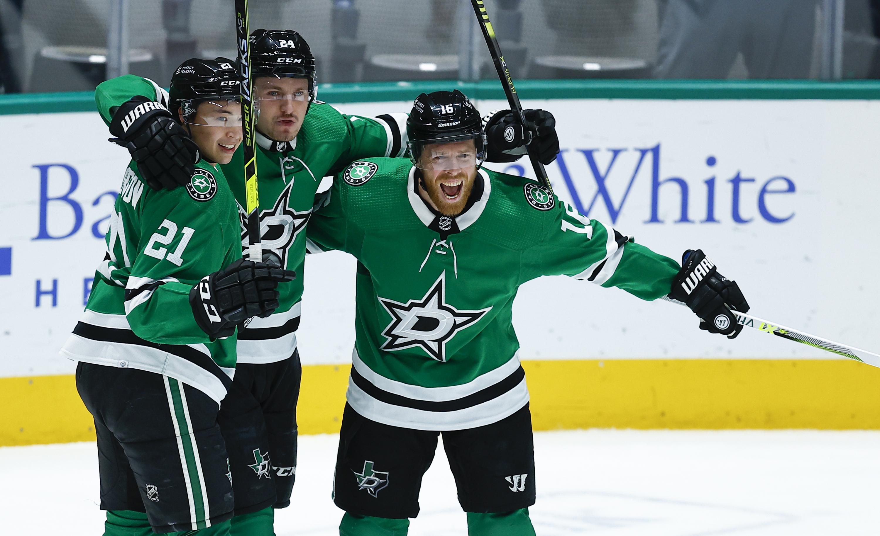 Stars top line Pavelski-Robertson-Hintz all 70-point scorers | AP News