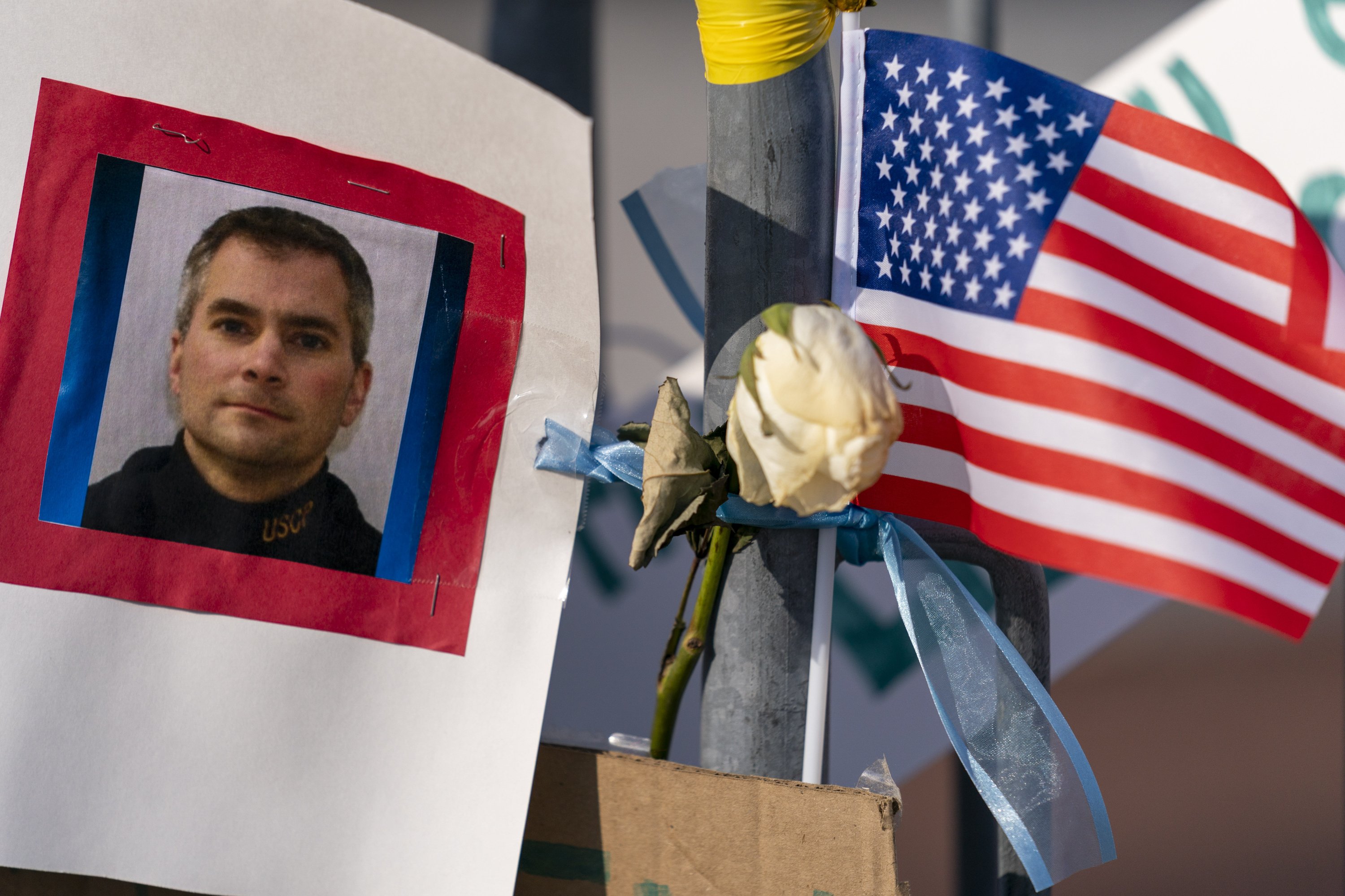 Officer who died after riot in DC to lie in honor on Capitol Hill