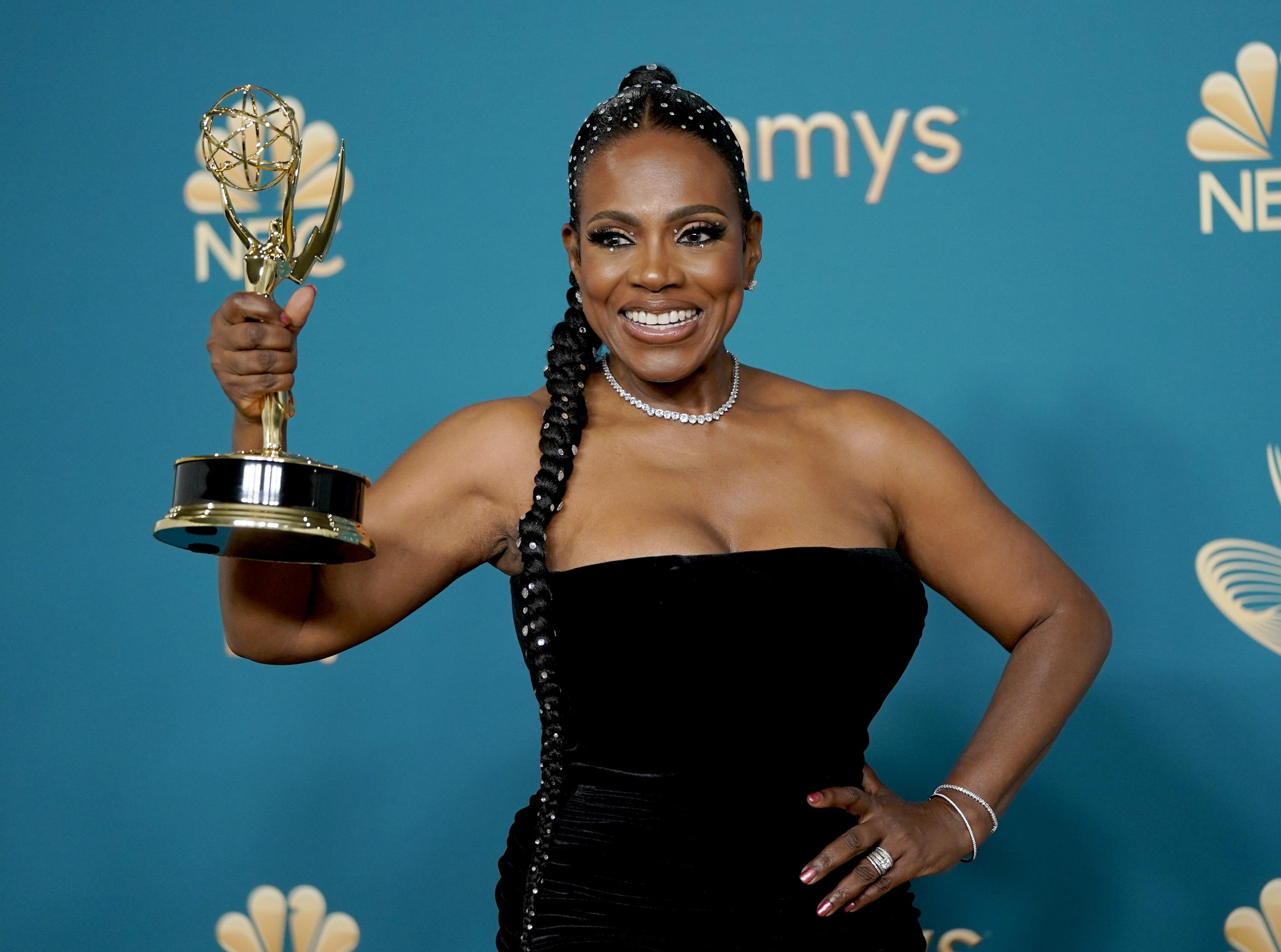 Sheryl Lee Ralph, 66, 1st-time nominee, wins Emmy award | AP News