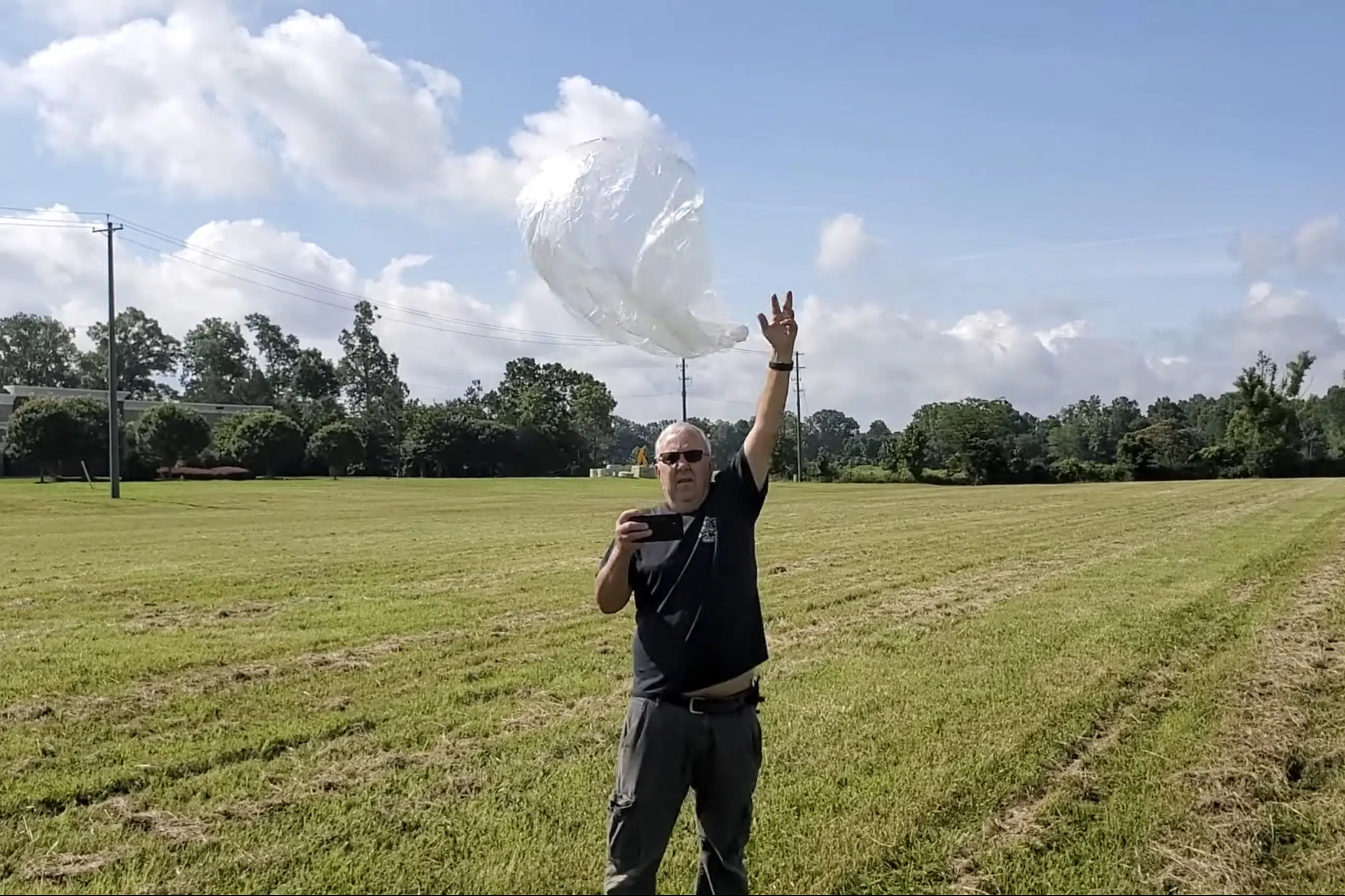 Decision to shoot down balloons puts spotlight on hobbyists
