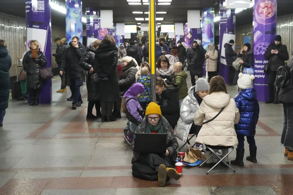 Day 337: At Least One Killed in Renewed Missile Attack on Kyiv