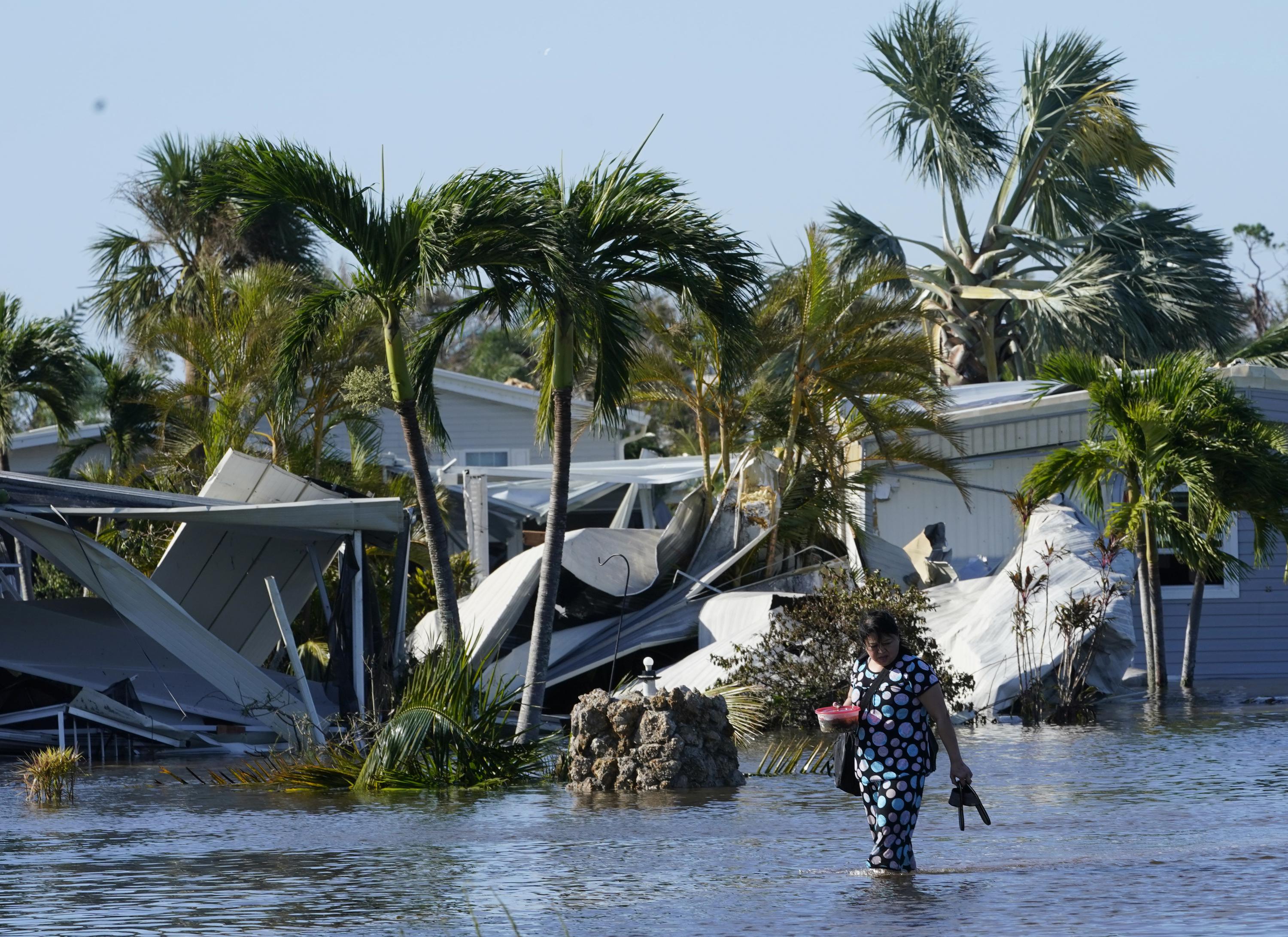 Hurricane Ian Drenches Florida Leaves Path Of Destruction AP News