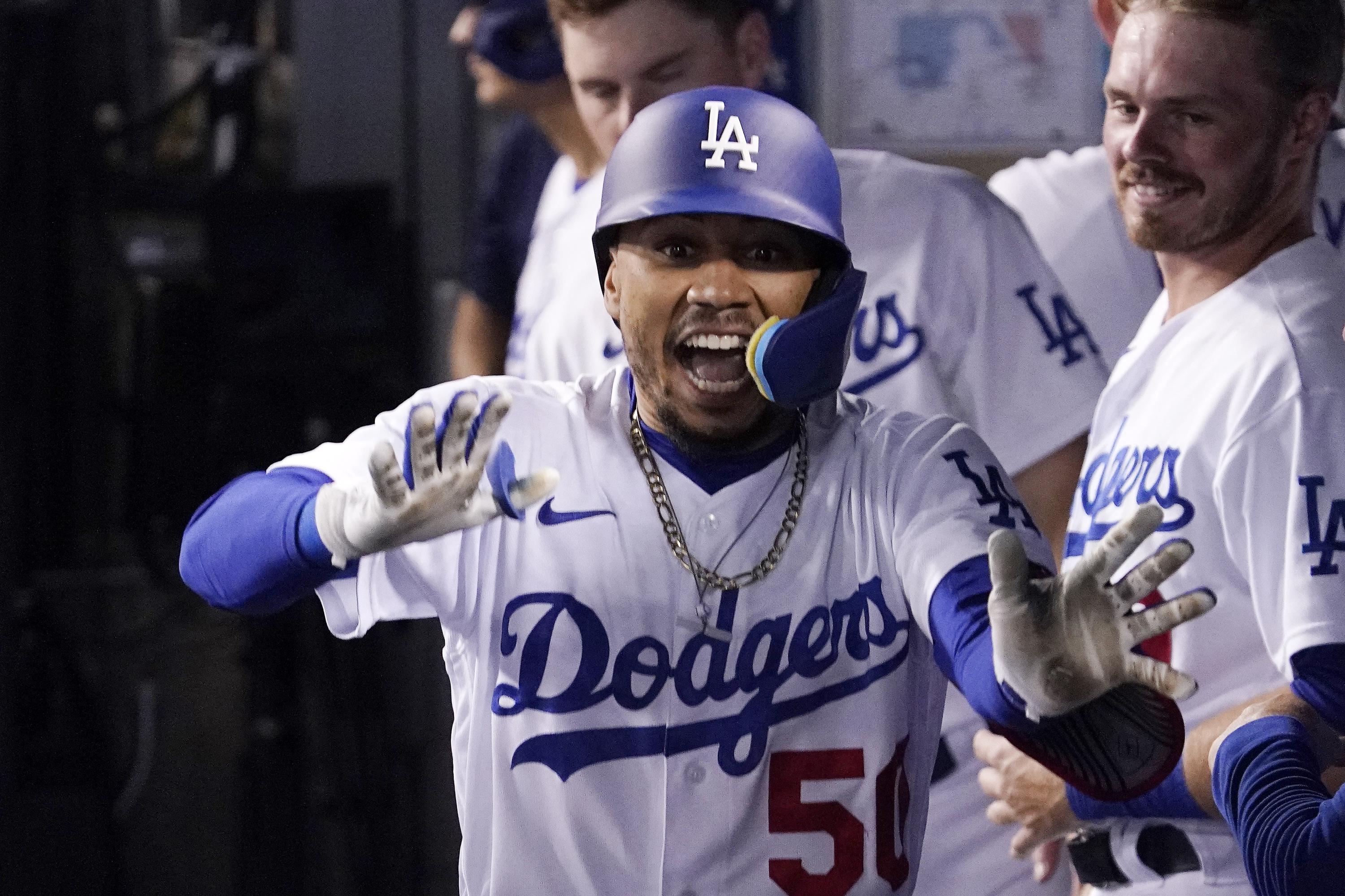 Dodgers activate Mookie Betts off 