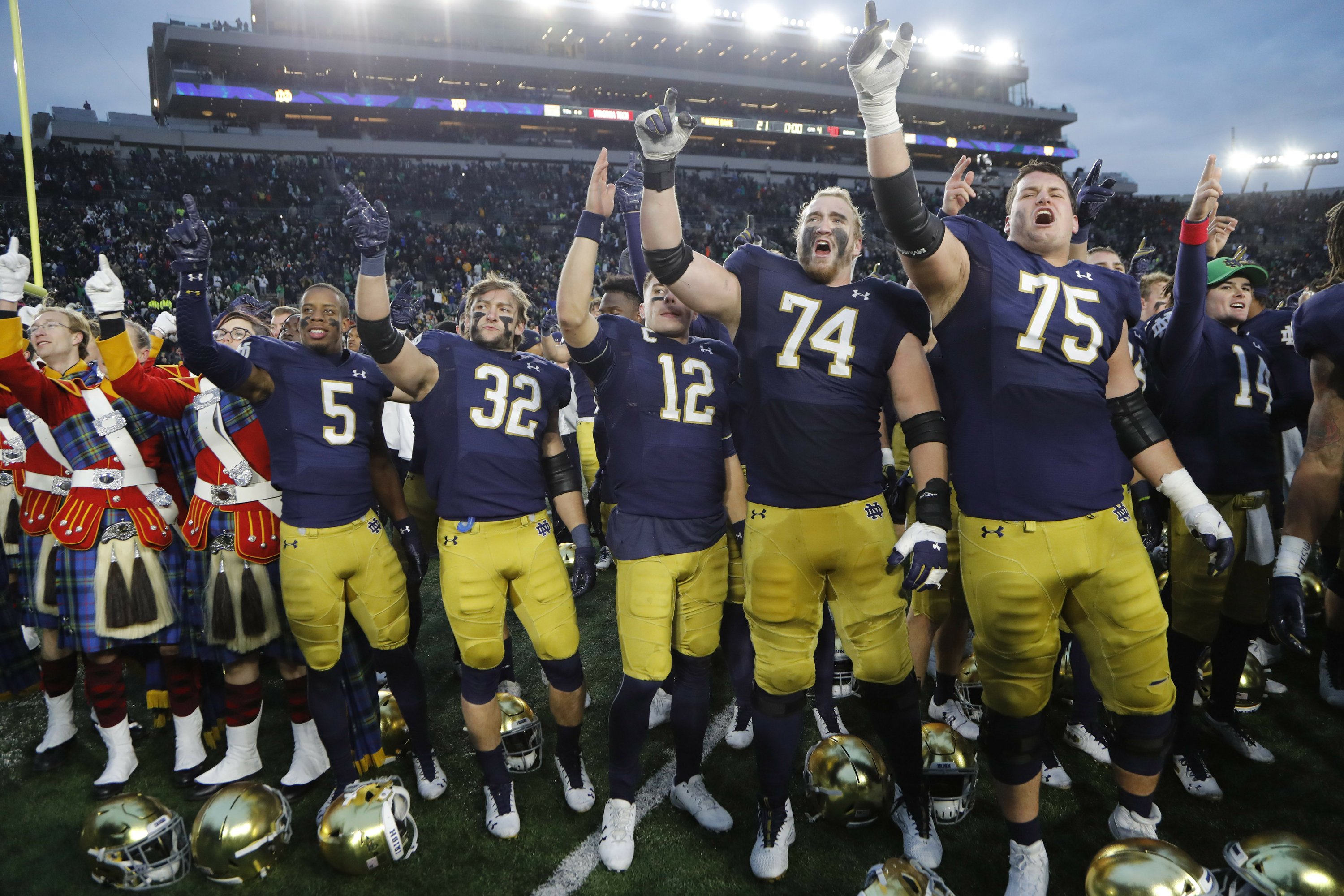 no-15-notre-dame-visits-duke-looking-for-late-season-surge-ap-news