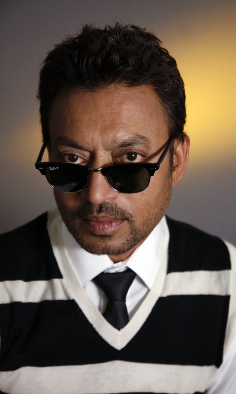 Bollywood Mourns Loss Of Two Of Its Most Versatile Actors bollywood mourns loss of two of its