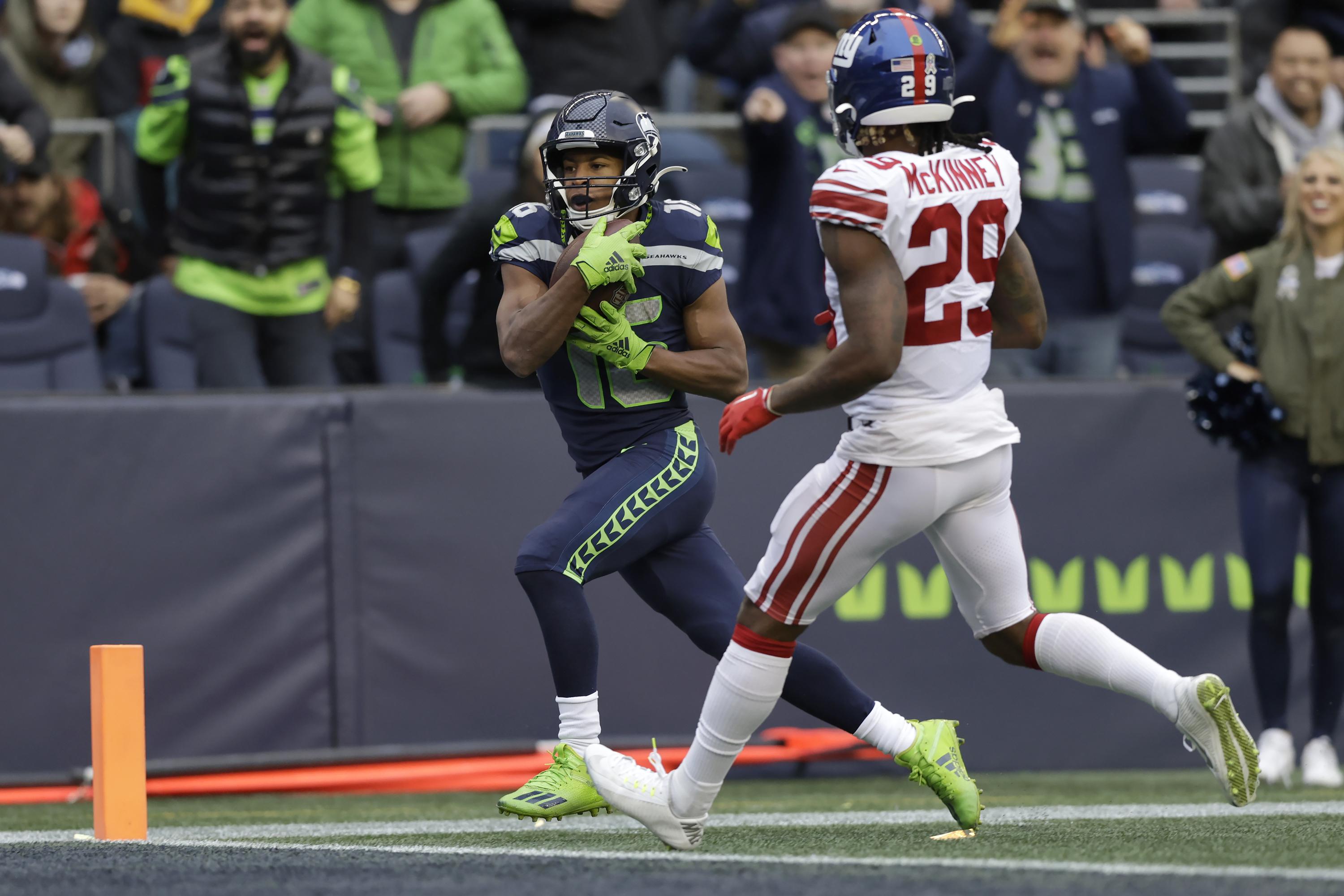 Reporter Bob Condotta grades the Seahawks' 27-23 win at the Rams