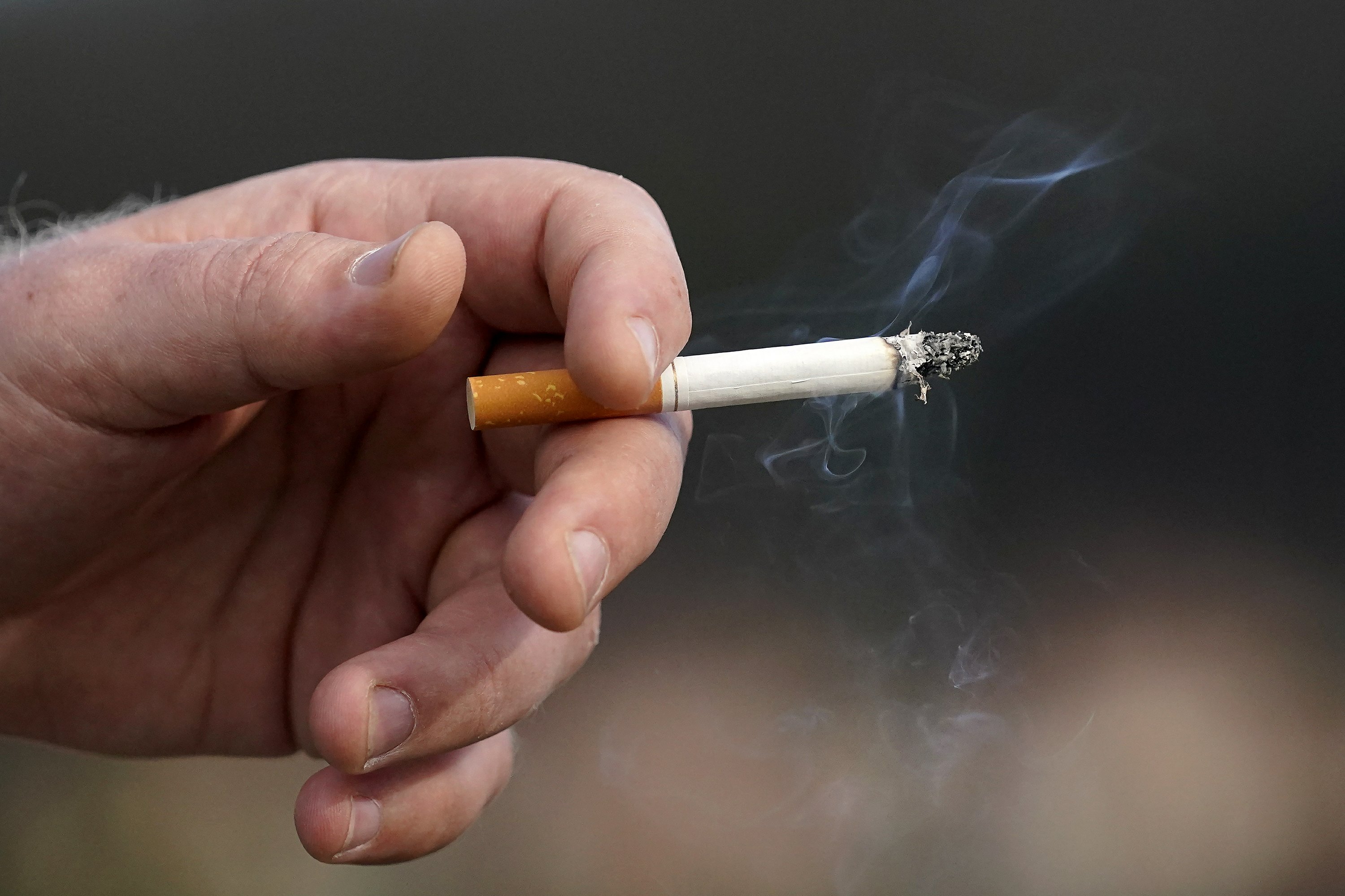 San Francisco nixes cigarette smoking ban in apartments