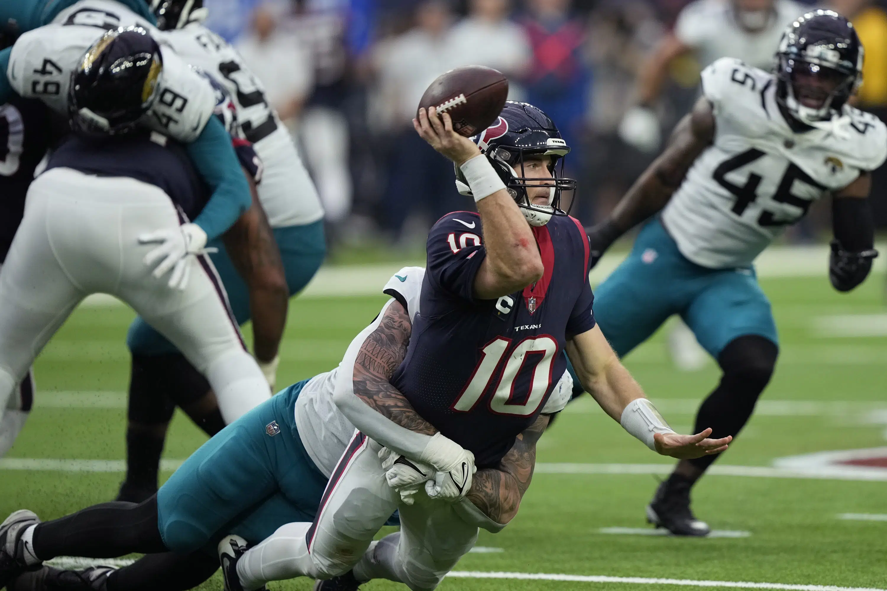 Texans, Colts square off in battle for topfive draft picks AP News