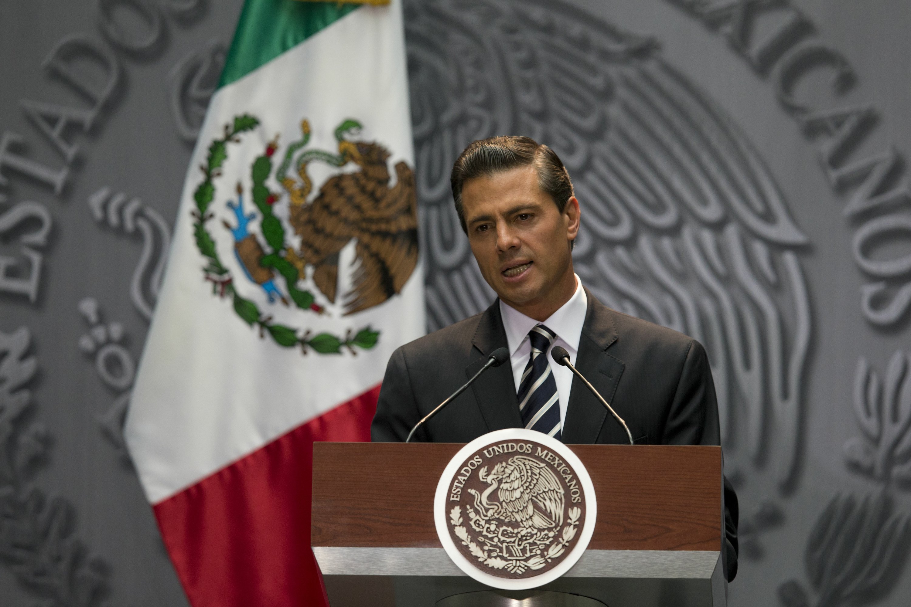 Muertes en México cambian discurso del presidente