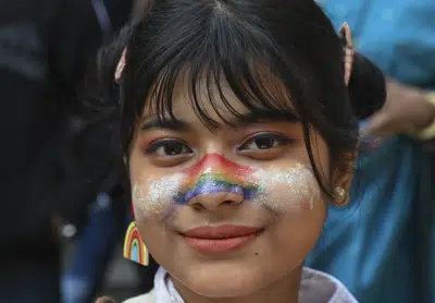 Una participante de la marcha LGBTQ en Nueva Delhi, India, el domingo 8 de enero de 2023. (Foto AP)