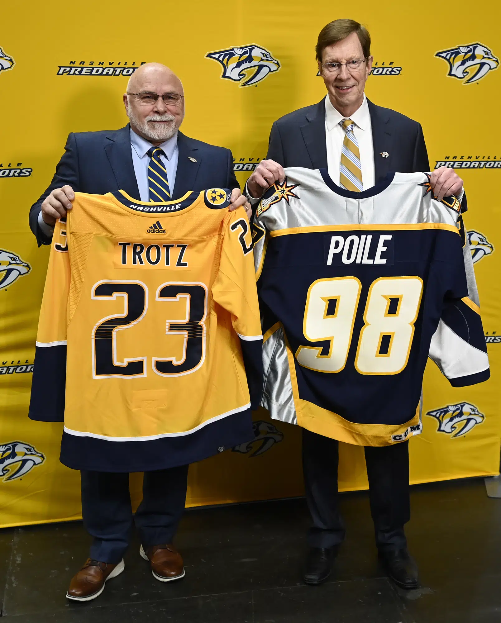 Barry Trotz returns to Nashville, will replace Poile as GM | AP News