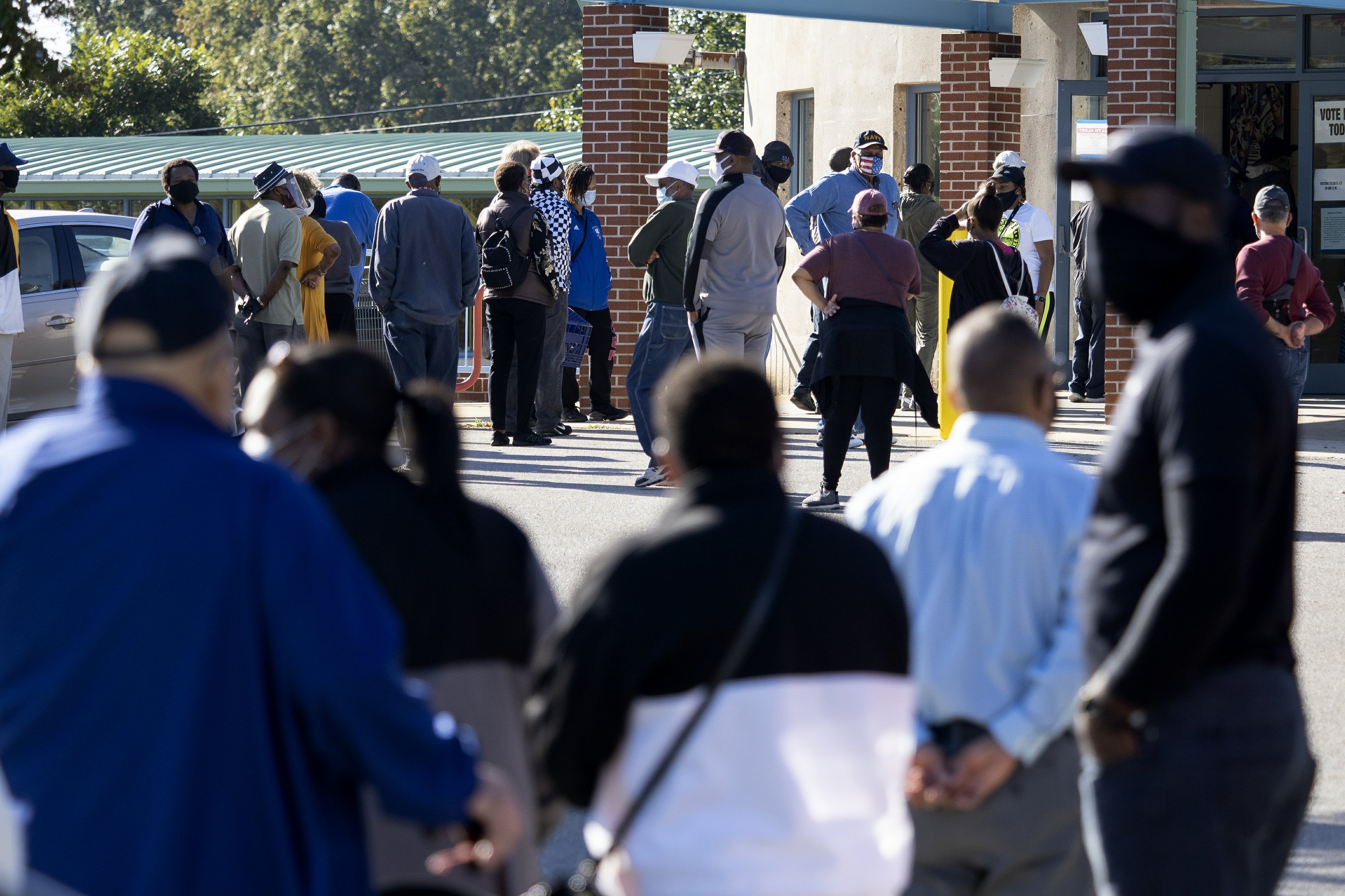 Early voting starts in Tennessee; long lines at many polls AP News