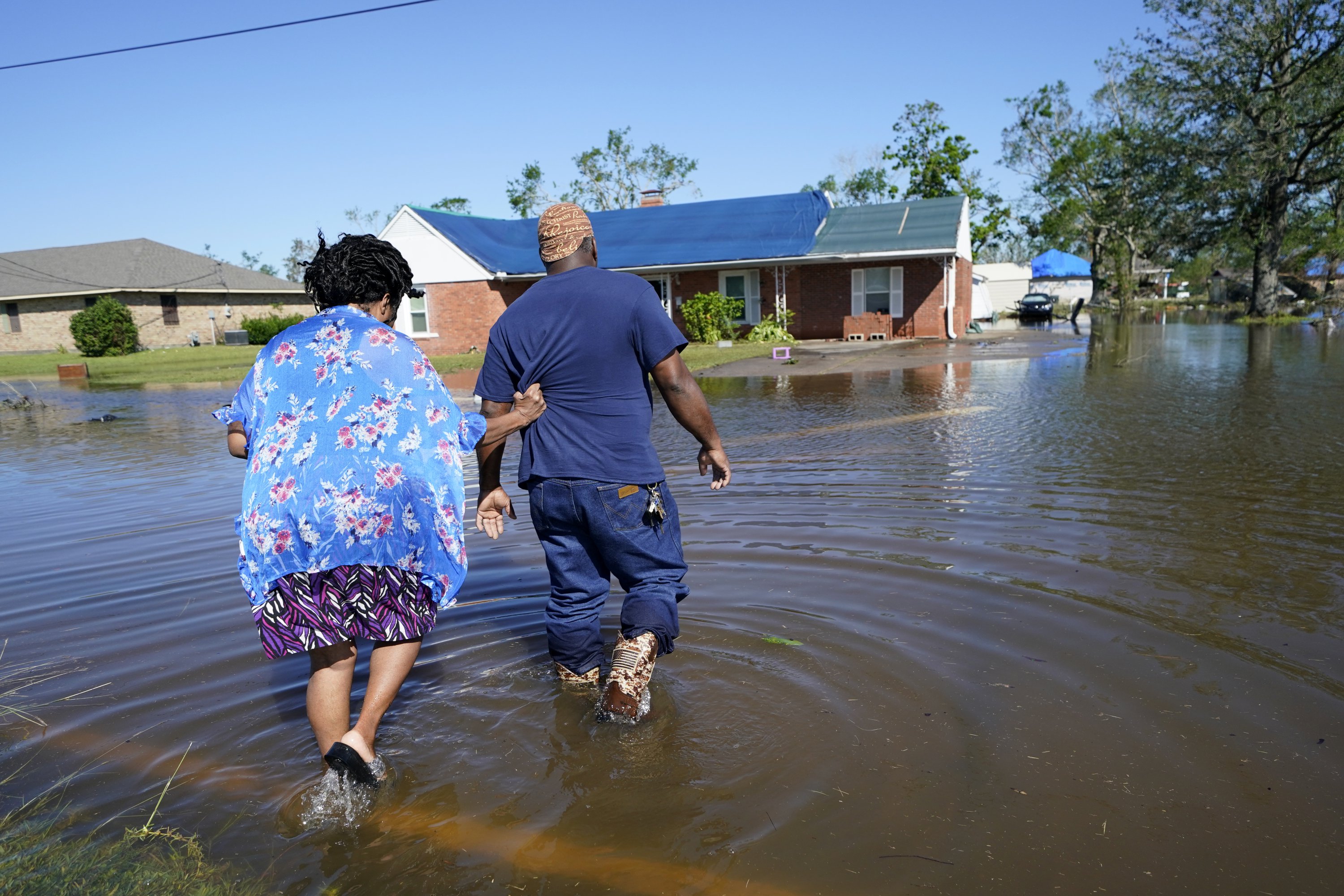 in-hurricaneravaged-louisiana-residents-dig-out-again