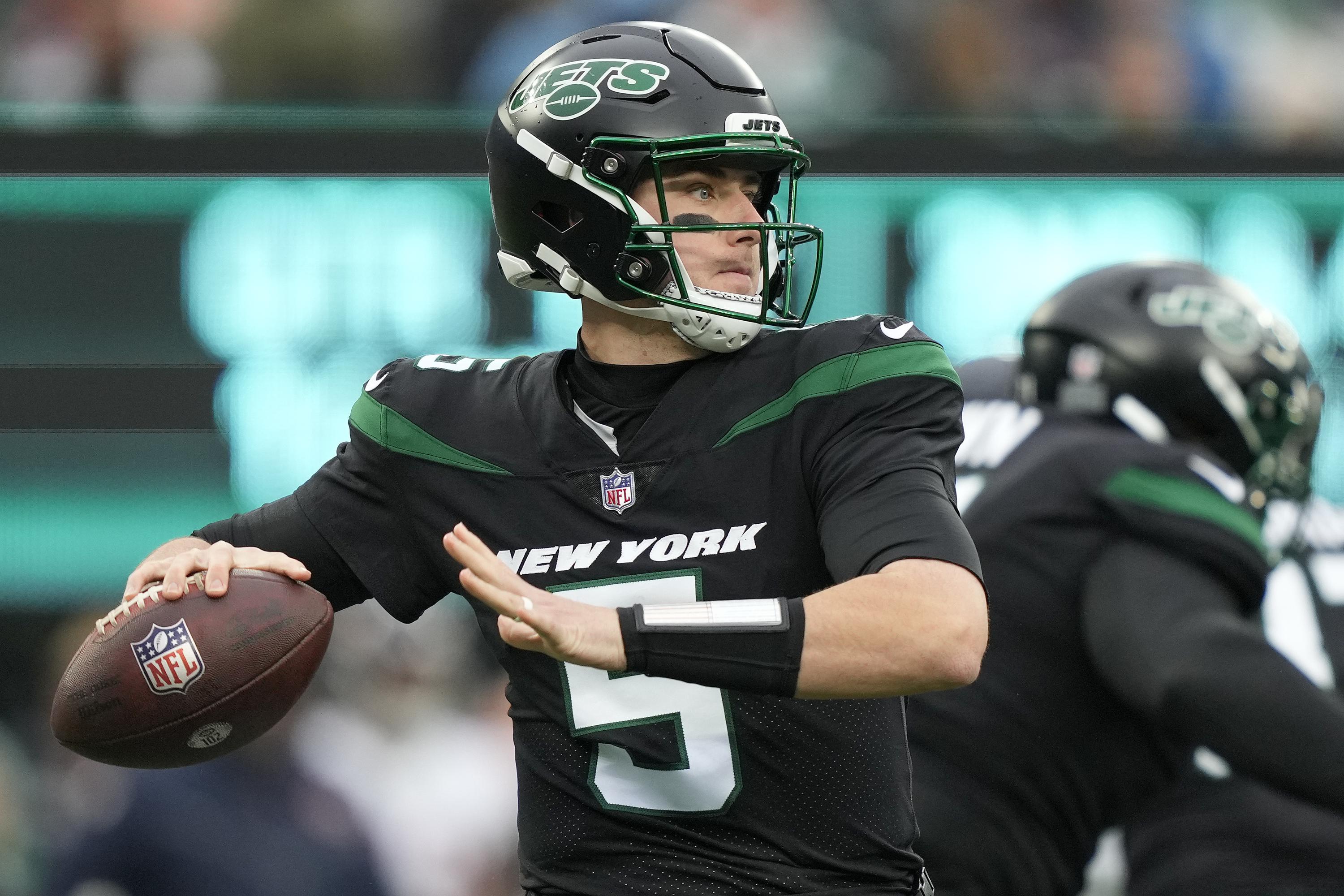 Mike White can make case he's the Jets' QB of now and future AP News