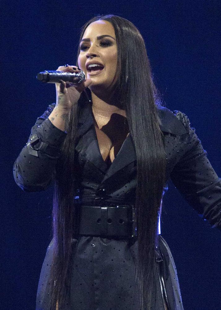 I Am Proud Demi Lovato Comes Out As Nonbinary